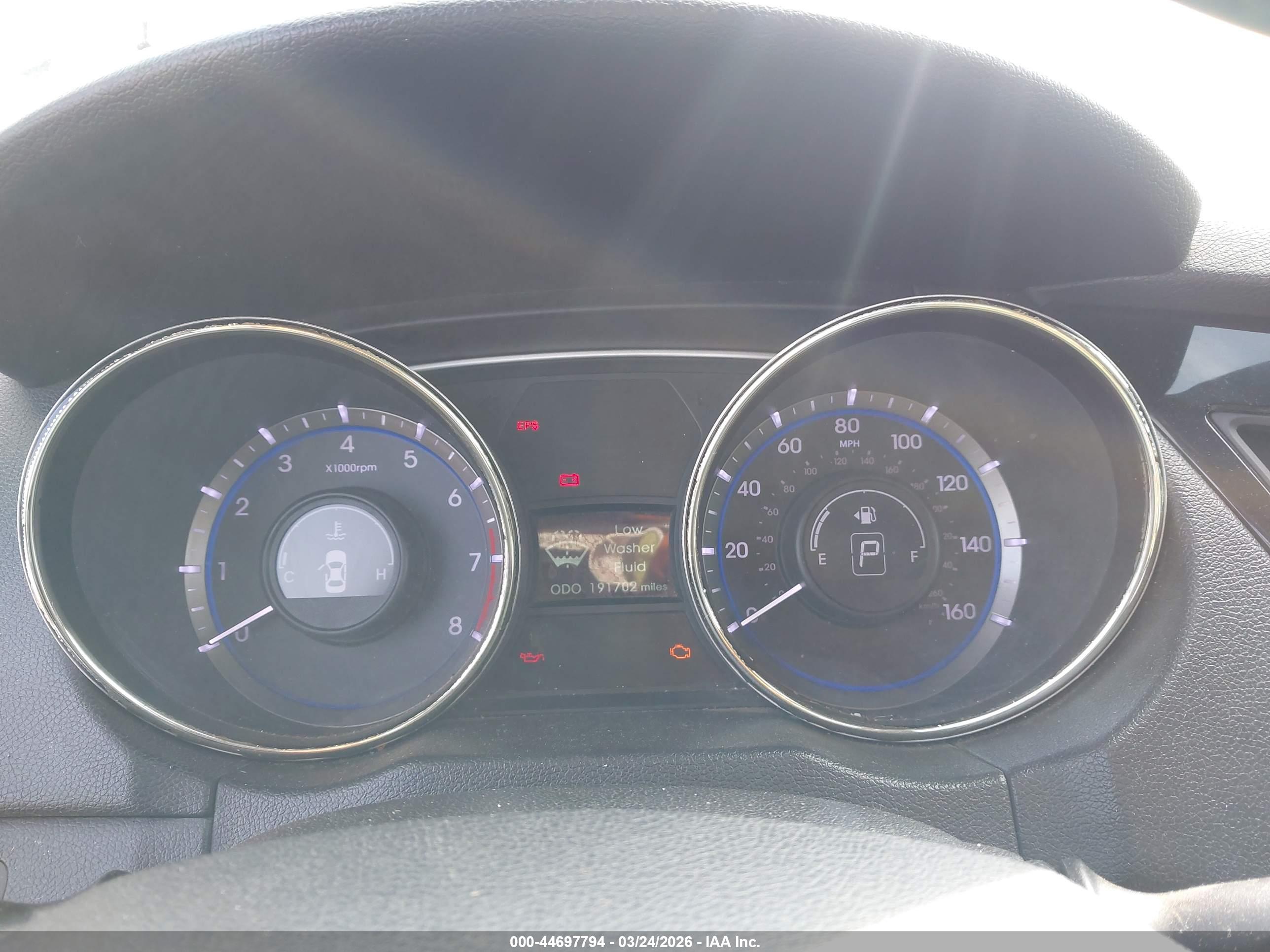 HYUNDAI SONATA image 7