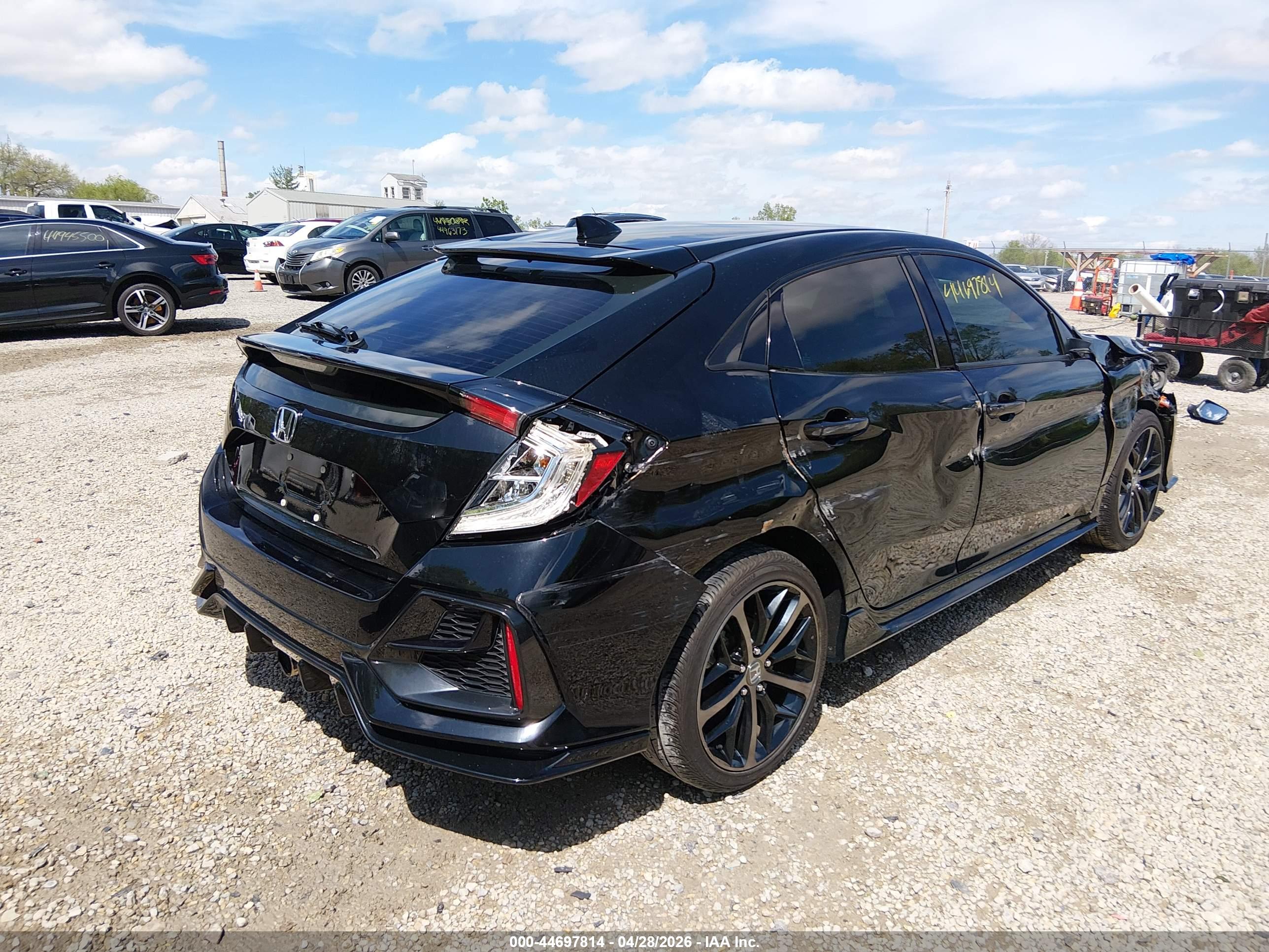 HONDA CIVIC image 4