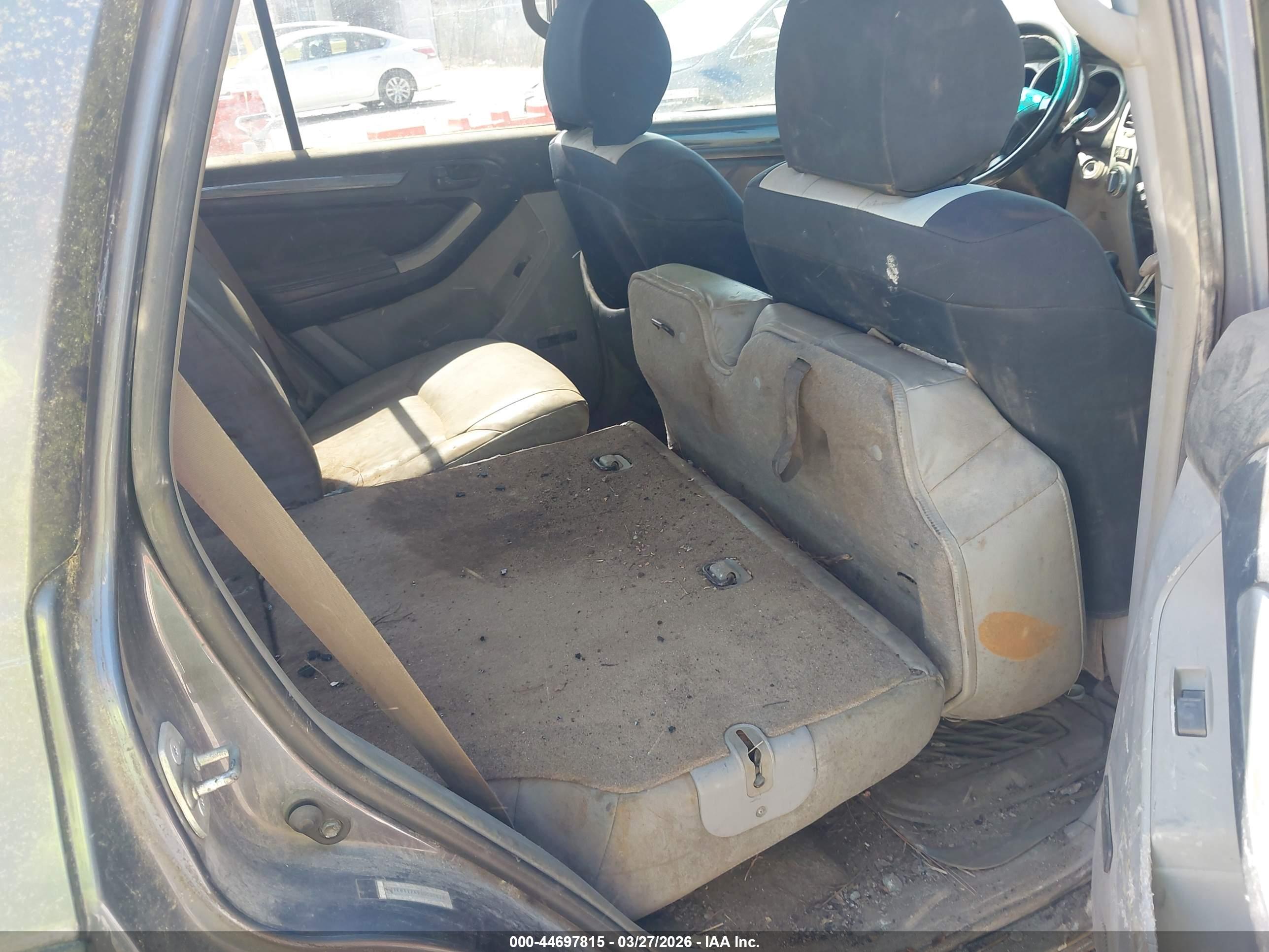 TOYOTA 4RUNNER image 8