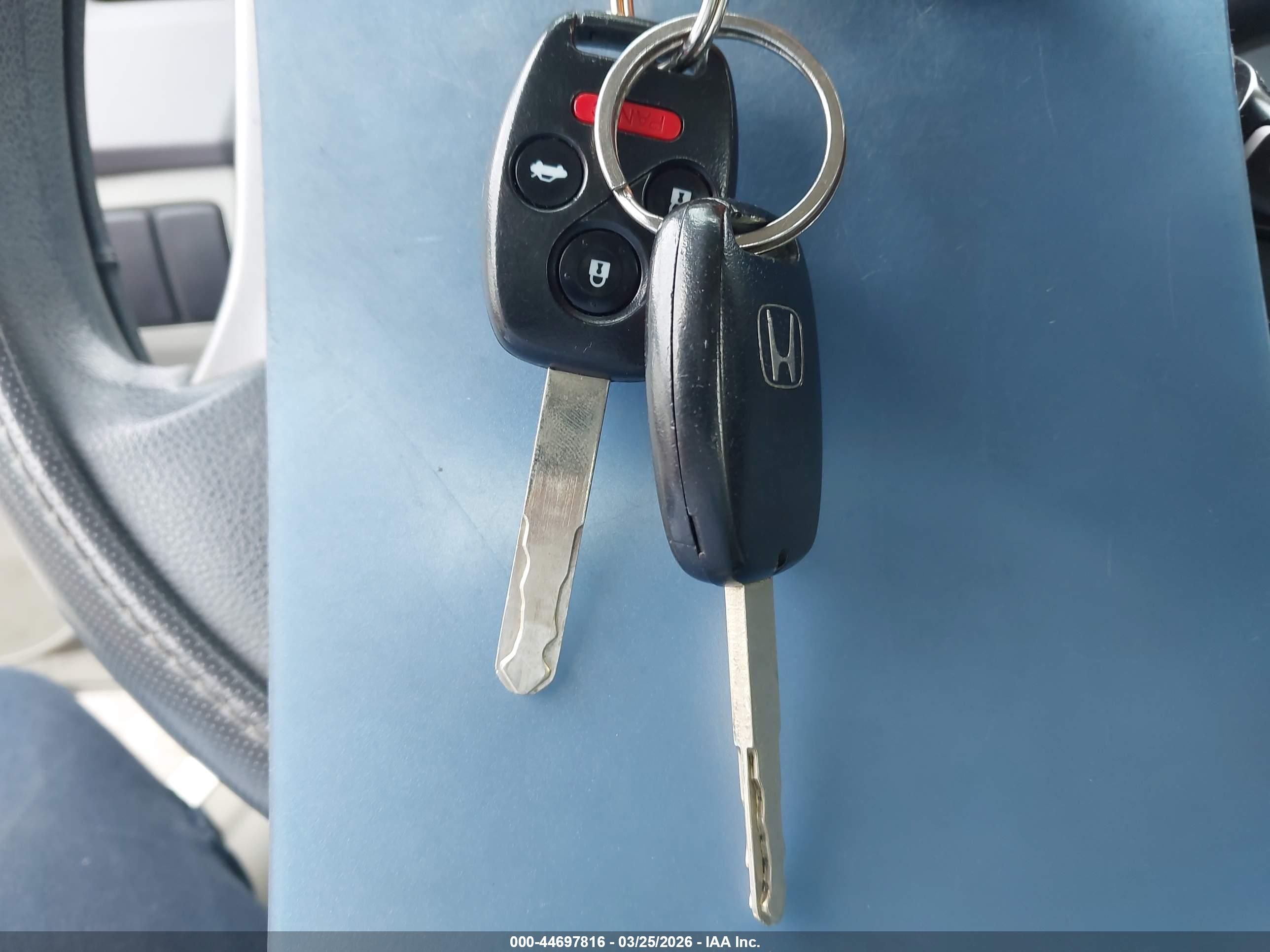 HONDA CIVIC image 11