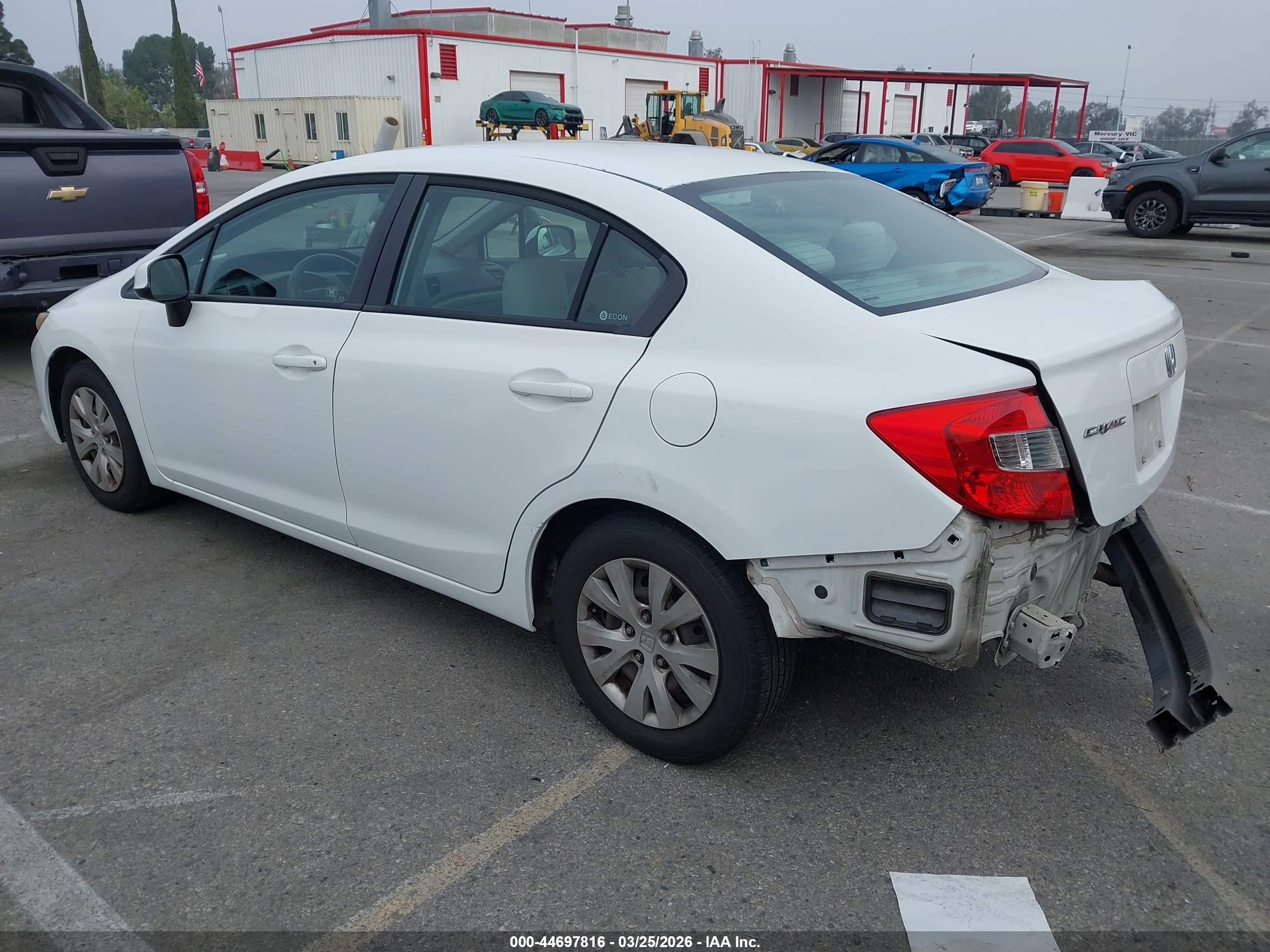 HONDA CIVIC image 3