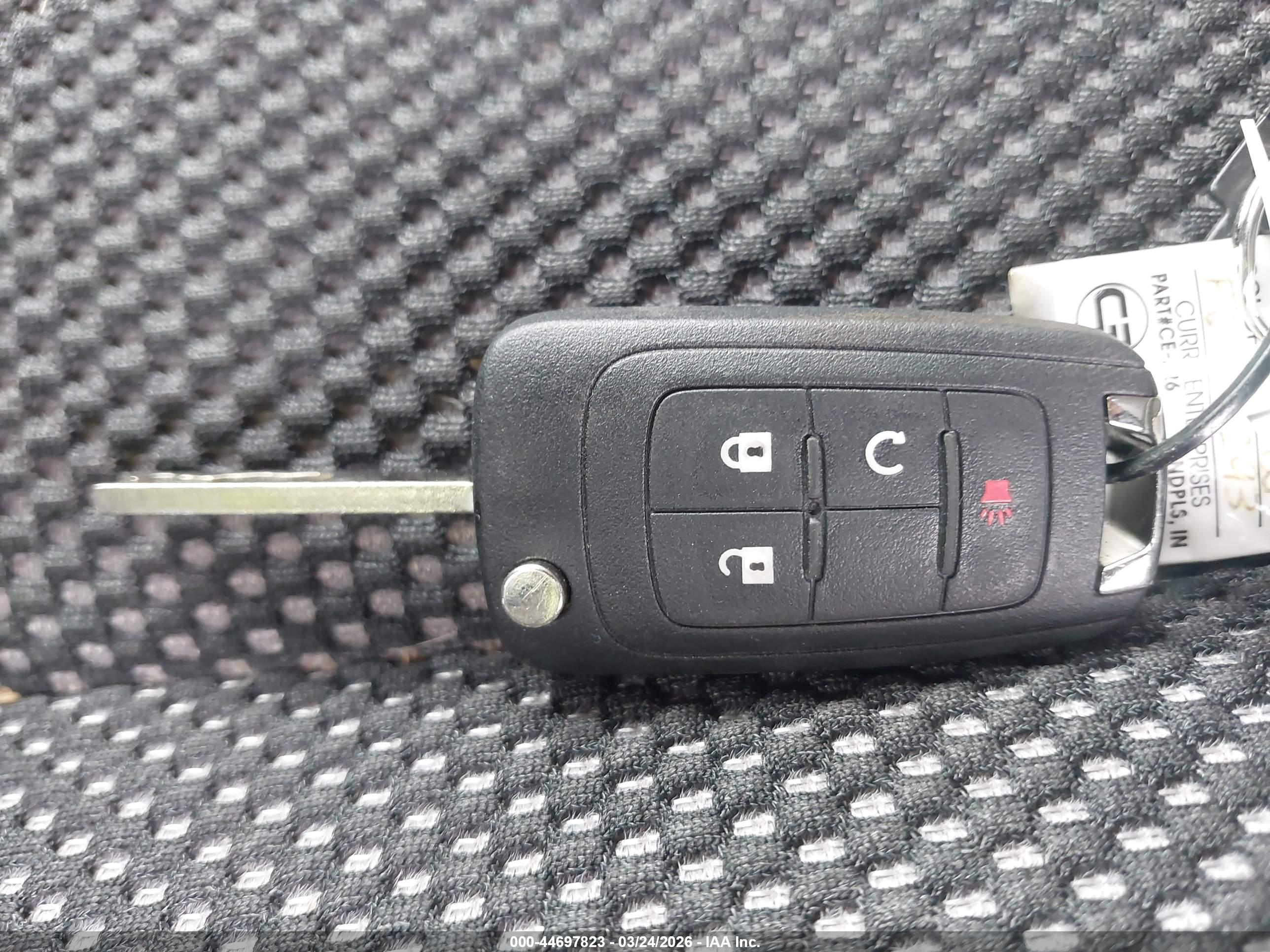 CHEVROLET EQUINOX image 11