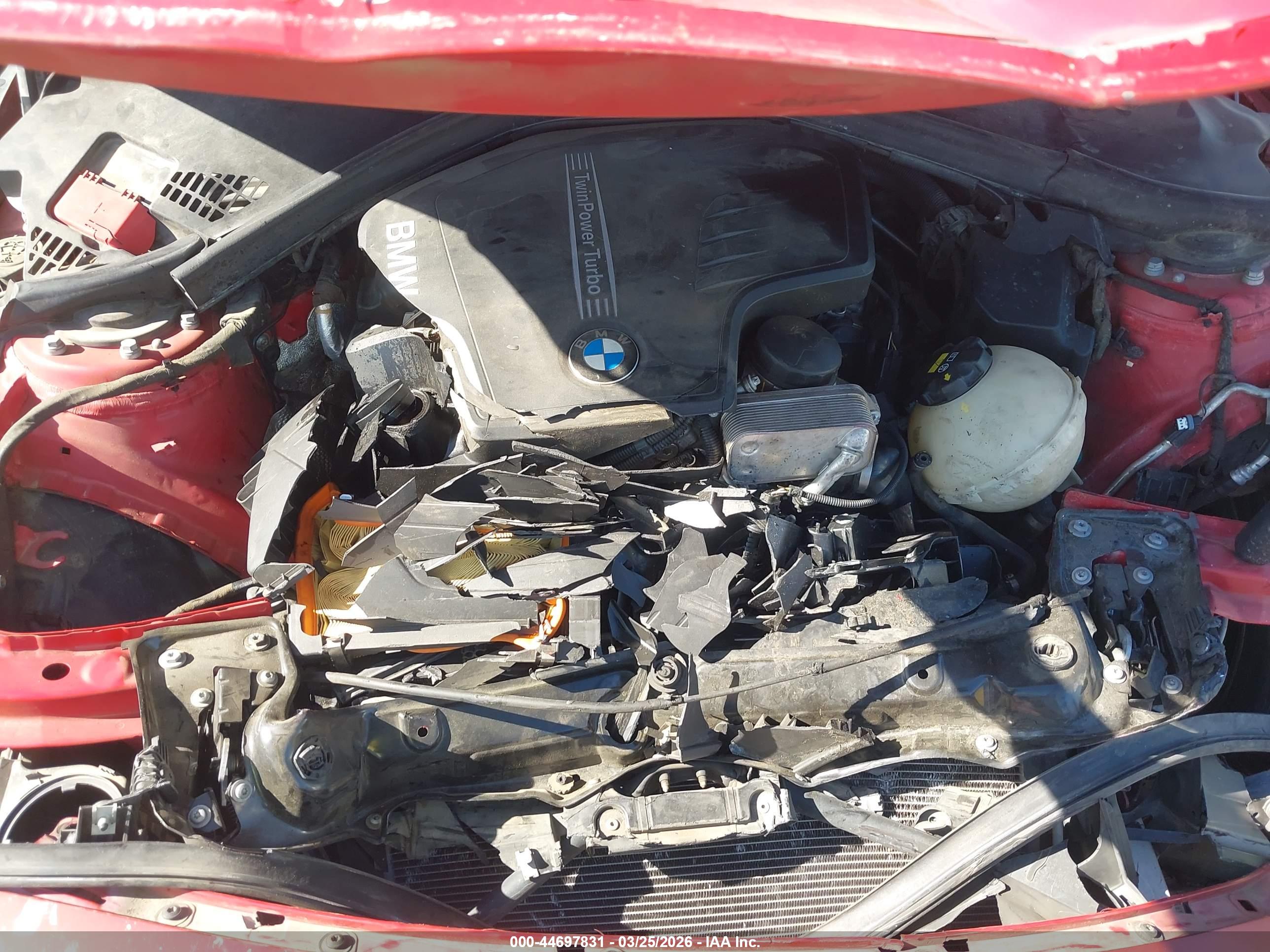 BMW 320I image 10
