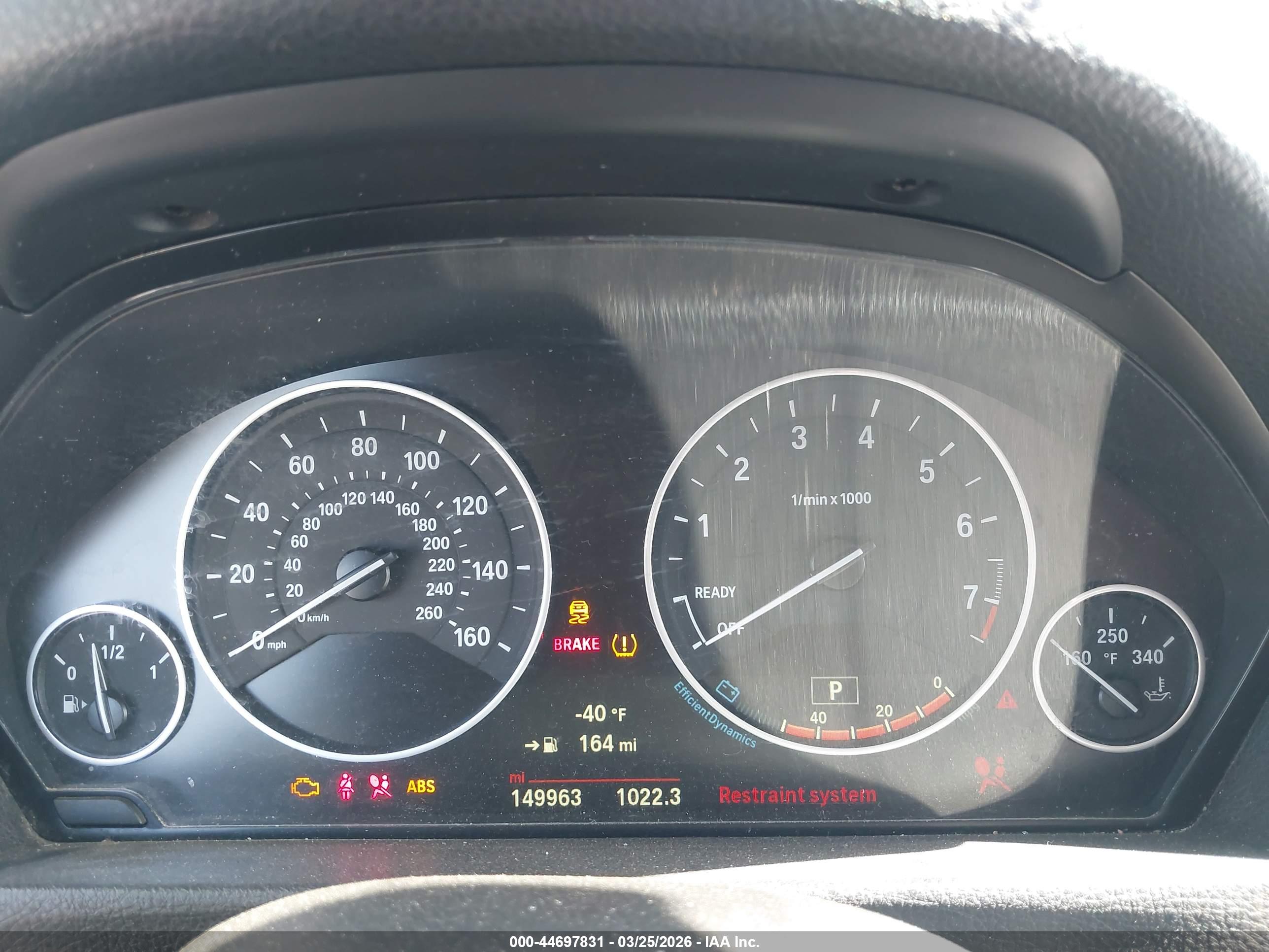 BMW 320I image 7