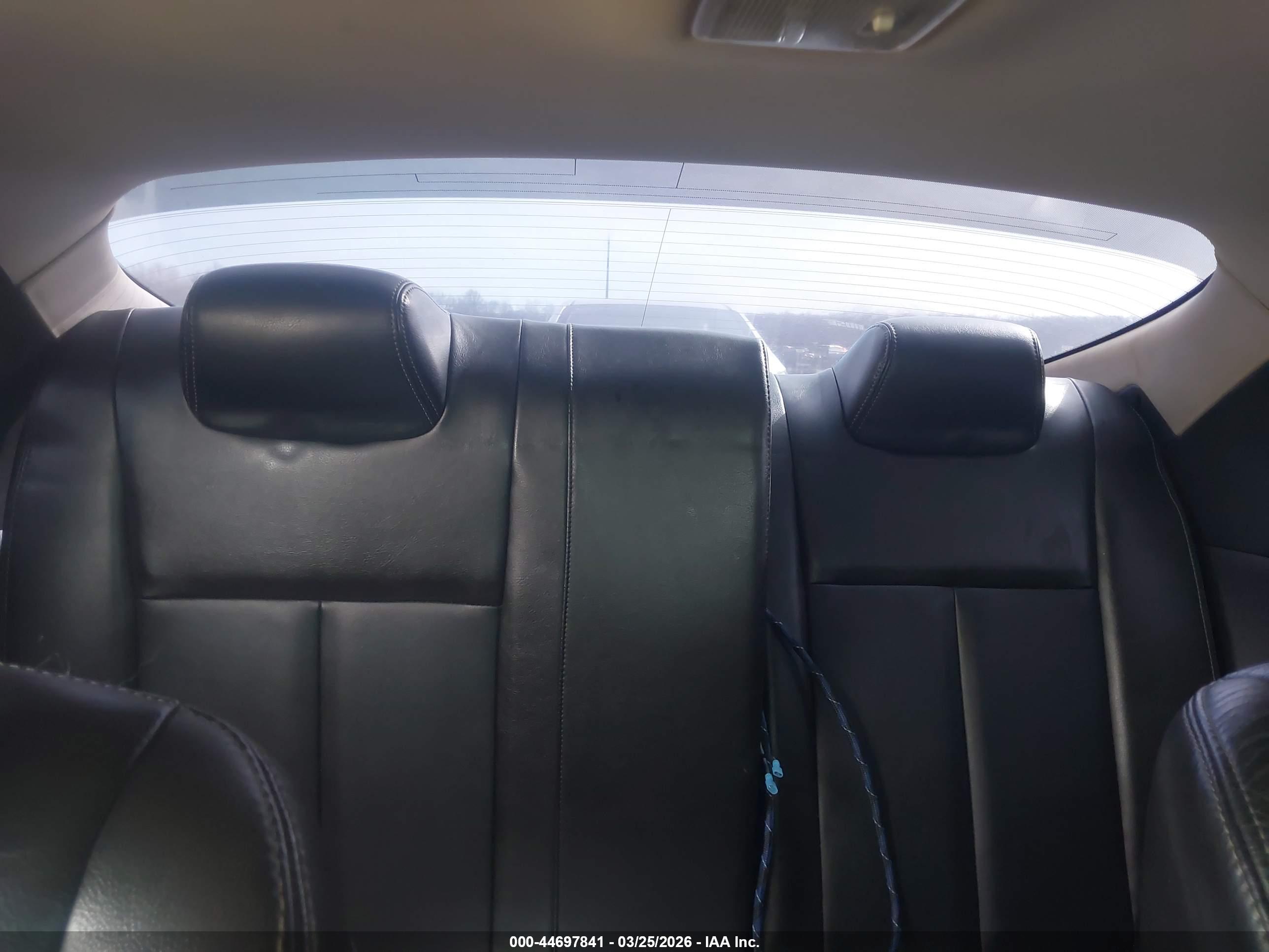 NISSAN ALTIMA image 8