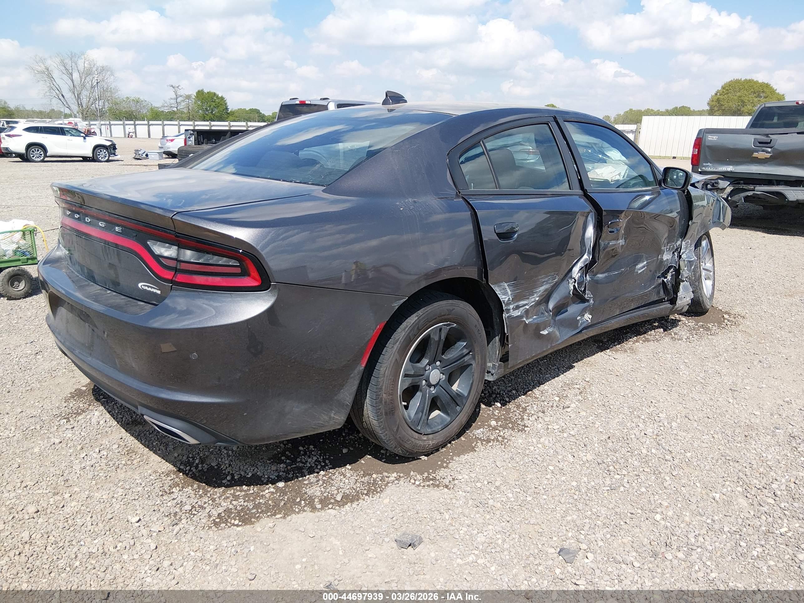 DODGE CHARGER image 4
