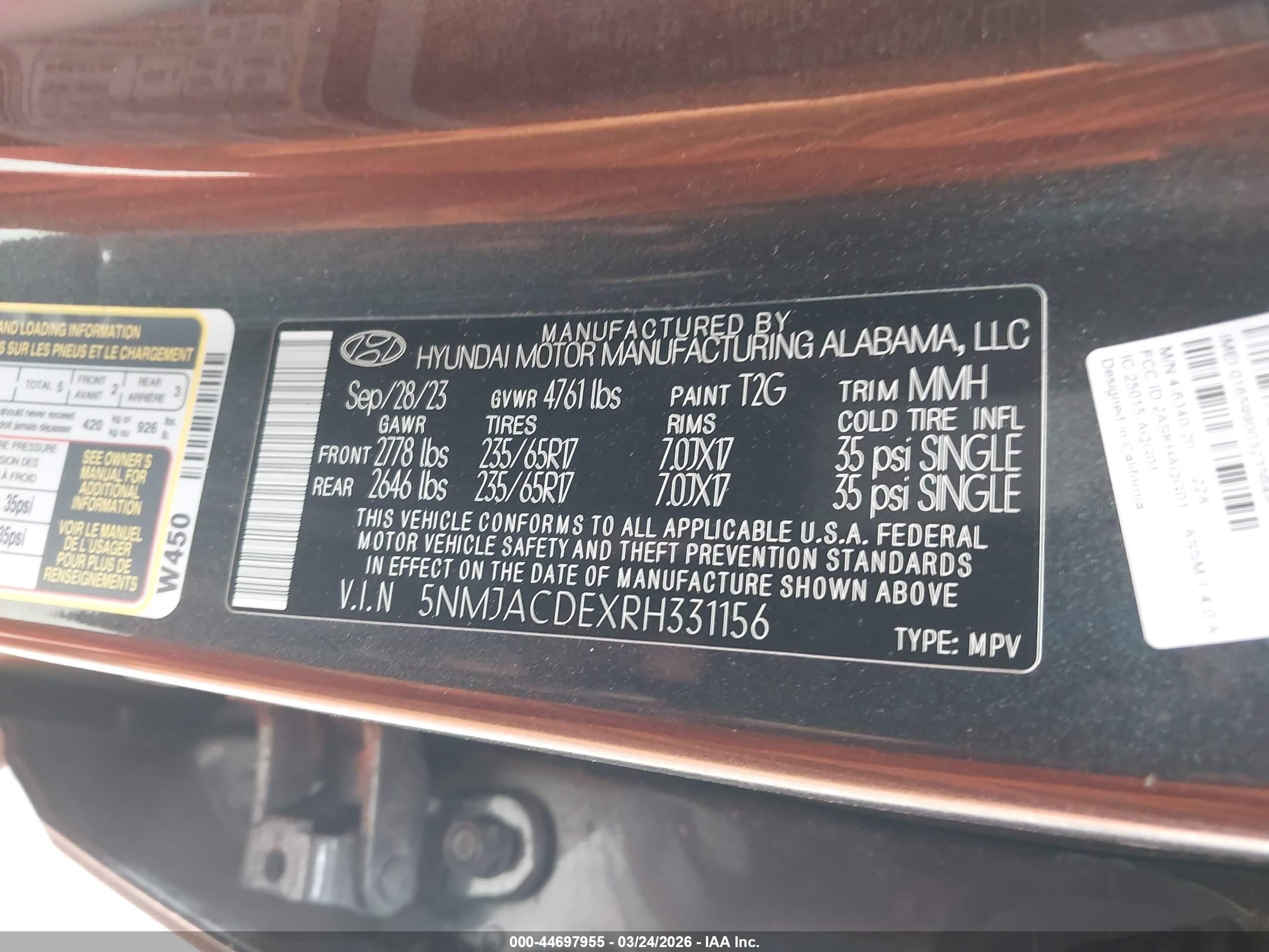 HYUNDAI TUCSON image 9