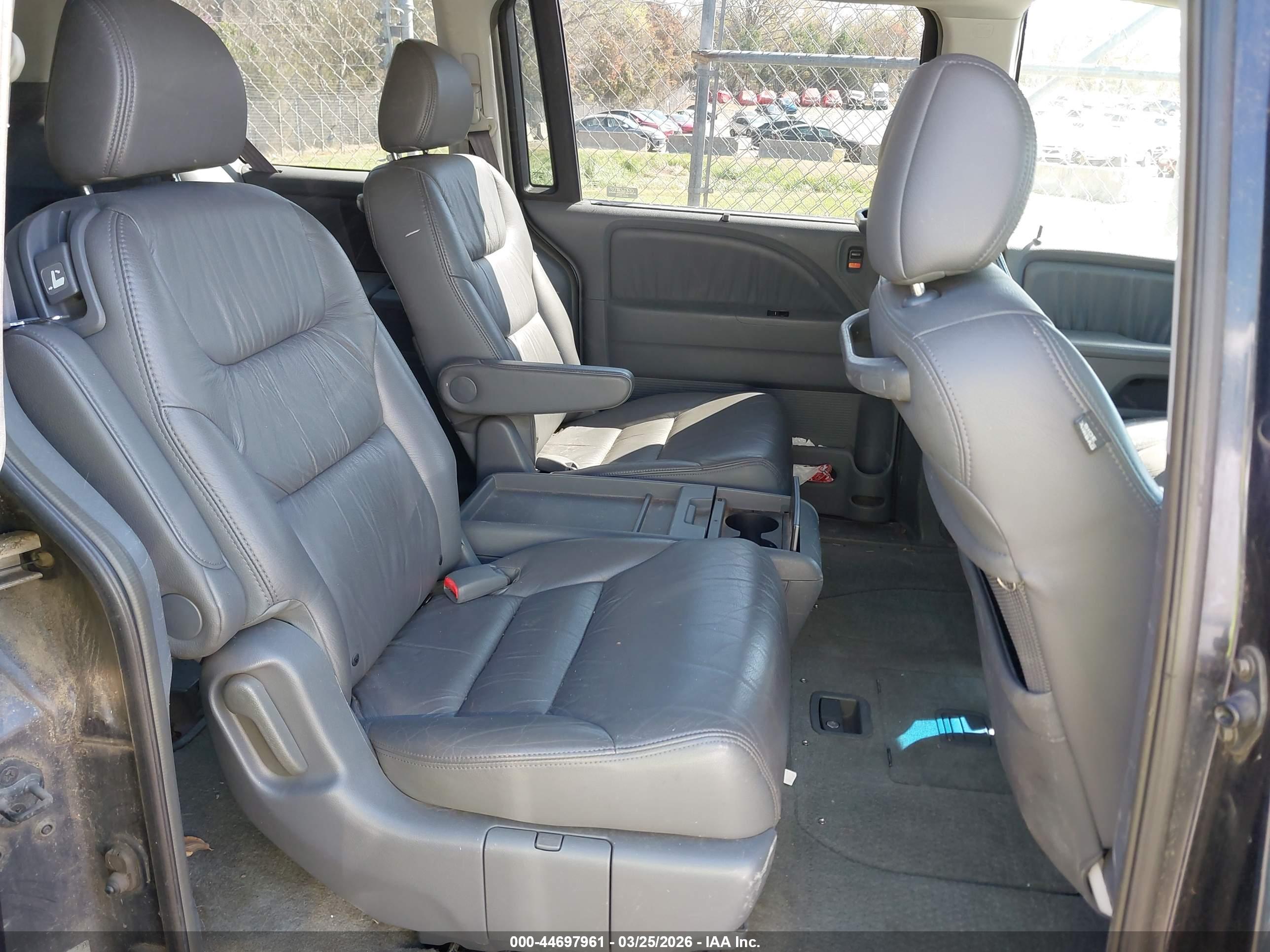 HONDA ODYSSEY image 8