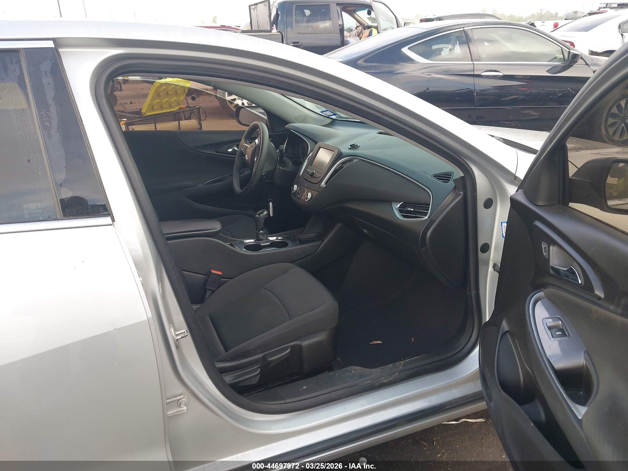 CHEVROLET MALIBU image 5