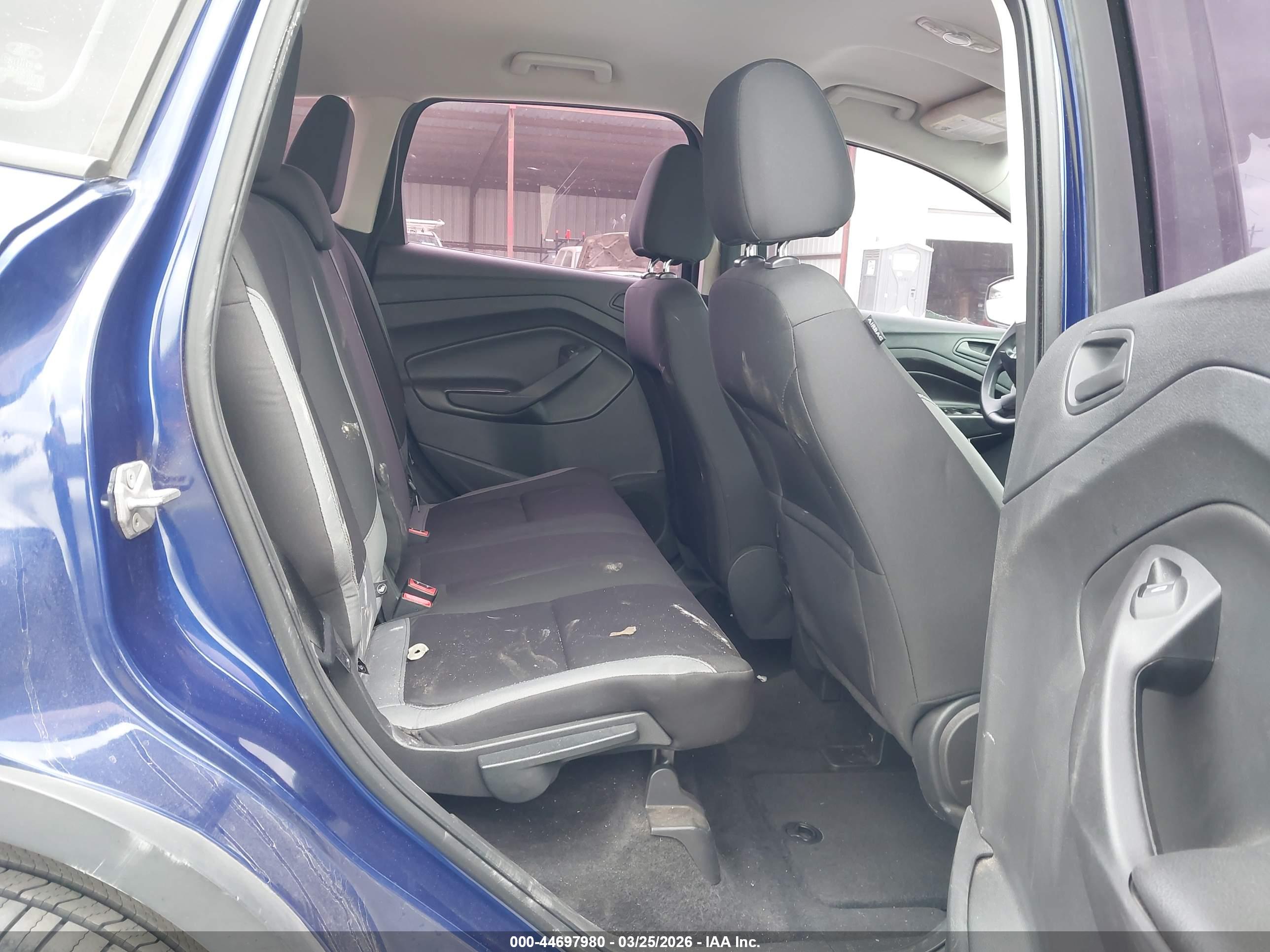 FORD ESCAPE image 8