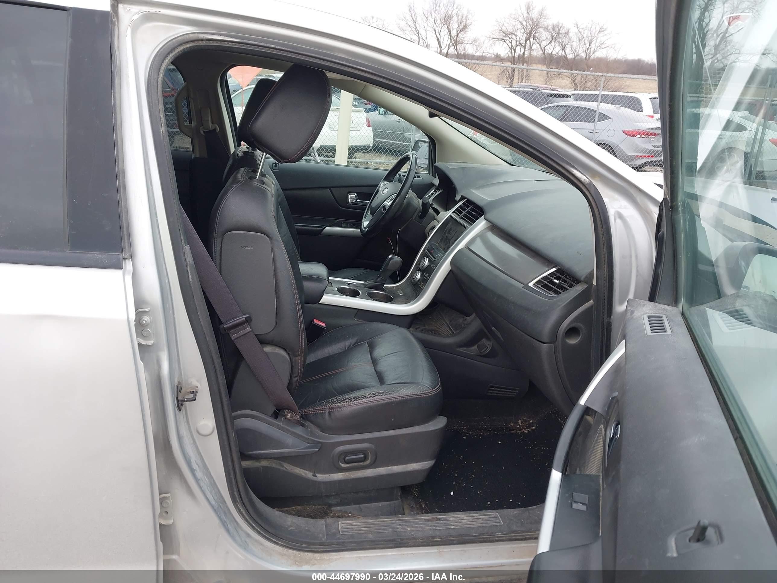 FORD EDGE image 5