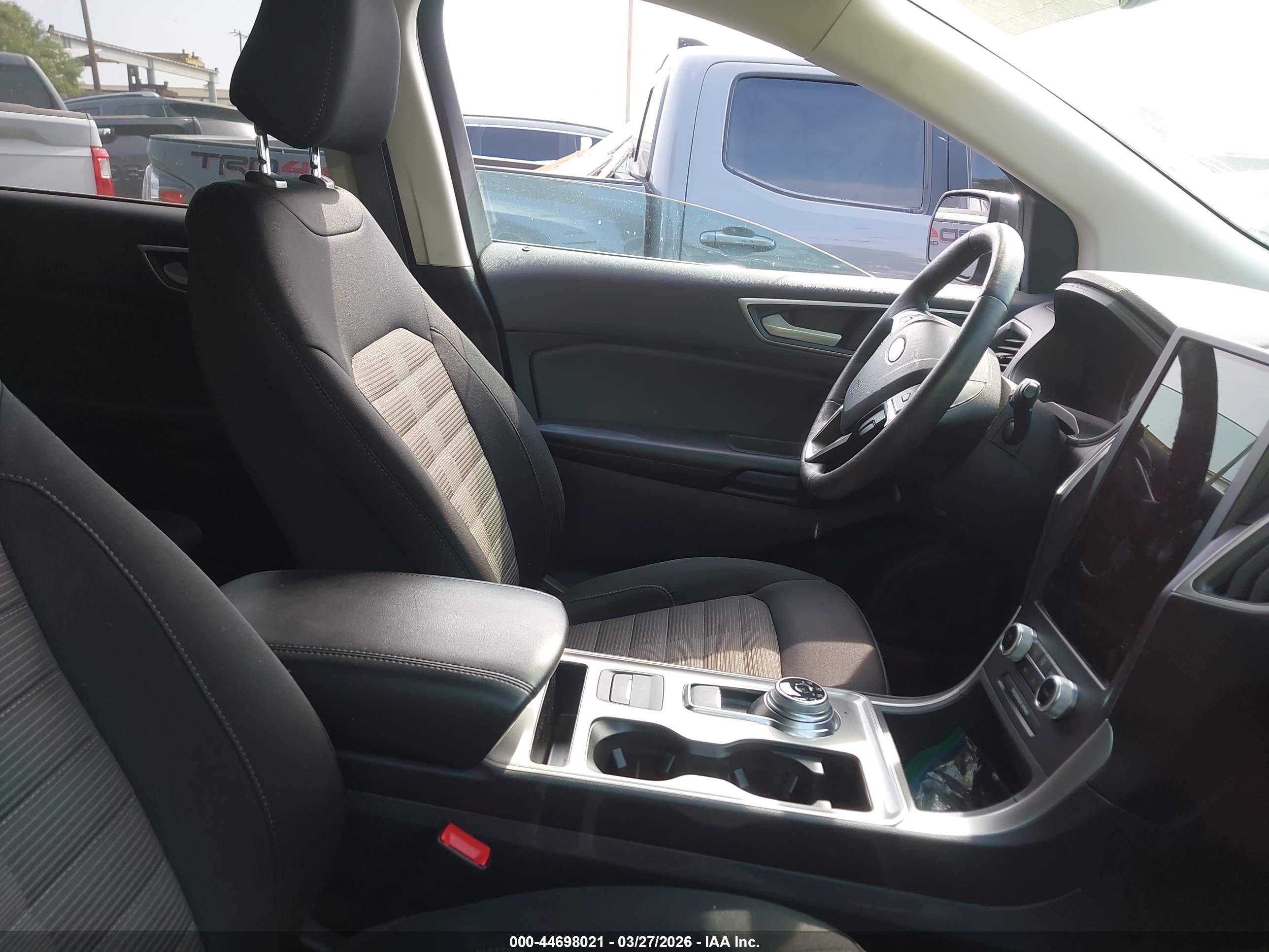 FORD EDGE image 5