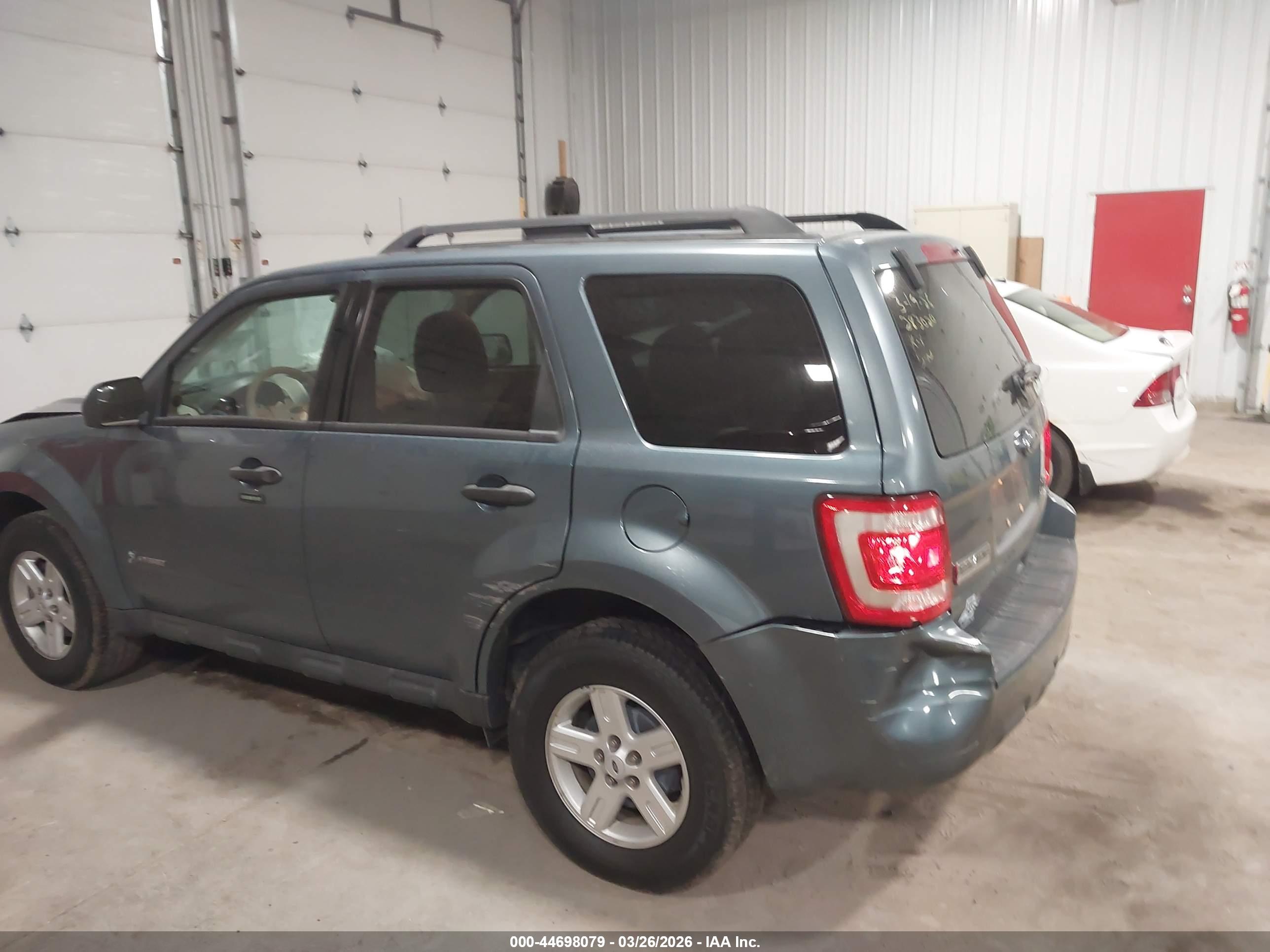 FORD ESCAPE image 6