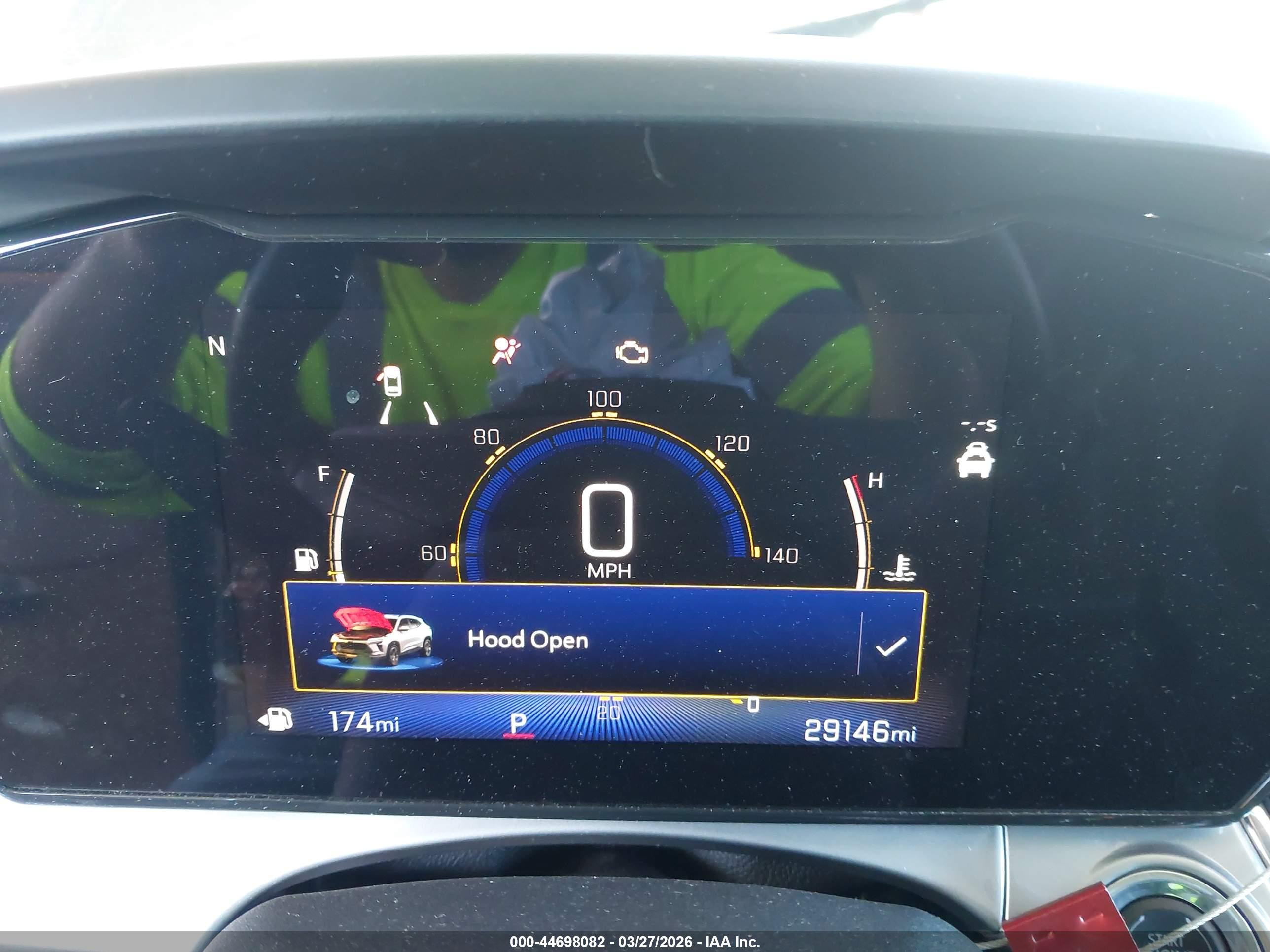 CHEVROLET TRAX image 7