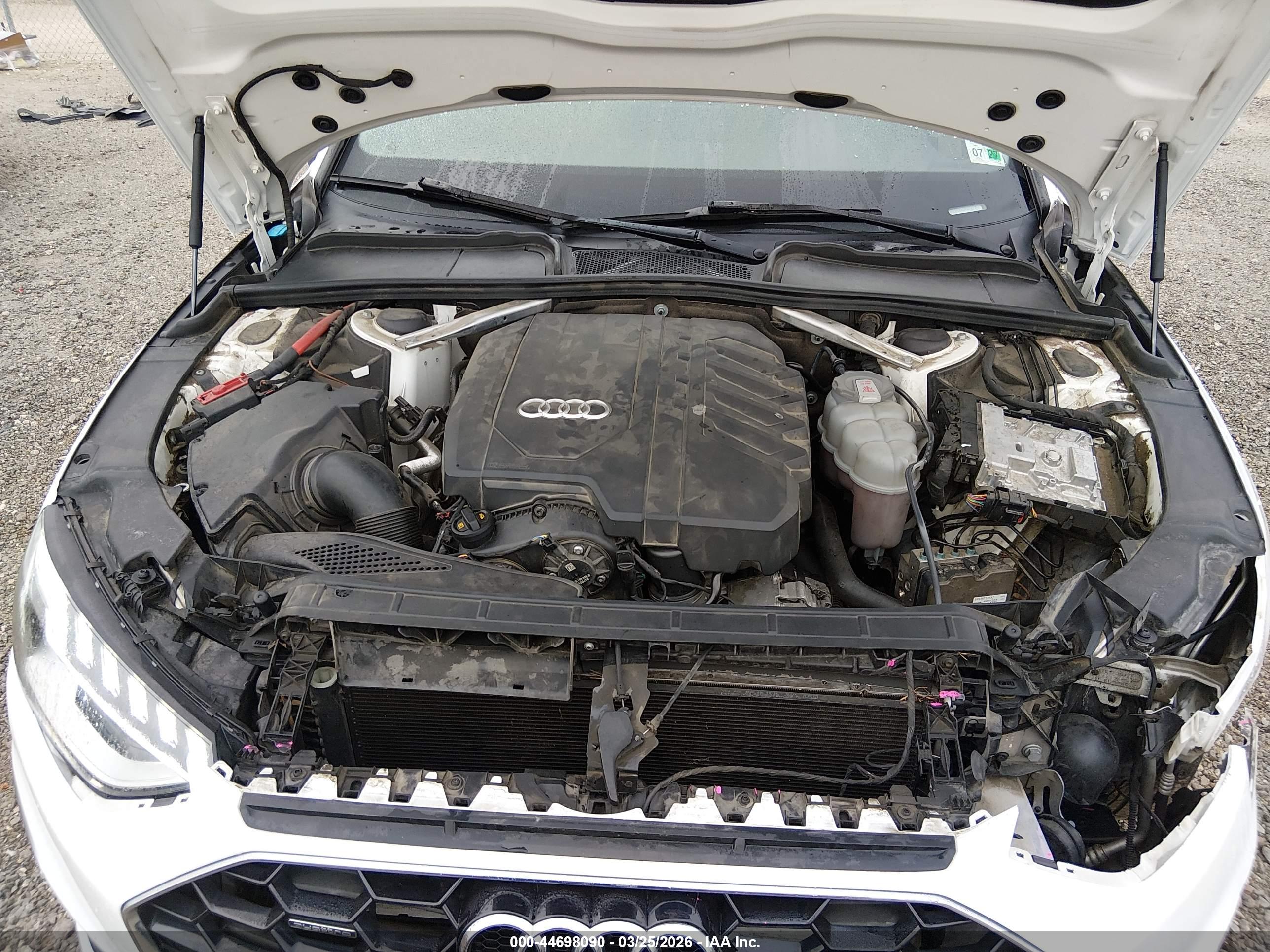 AUDI A4 image 10