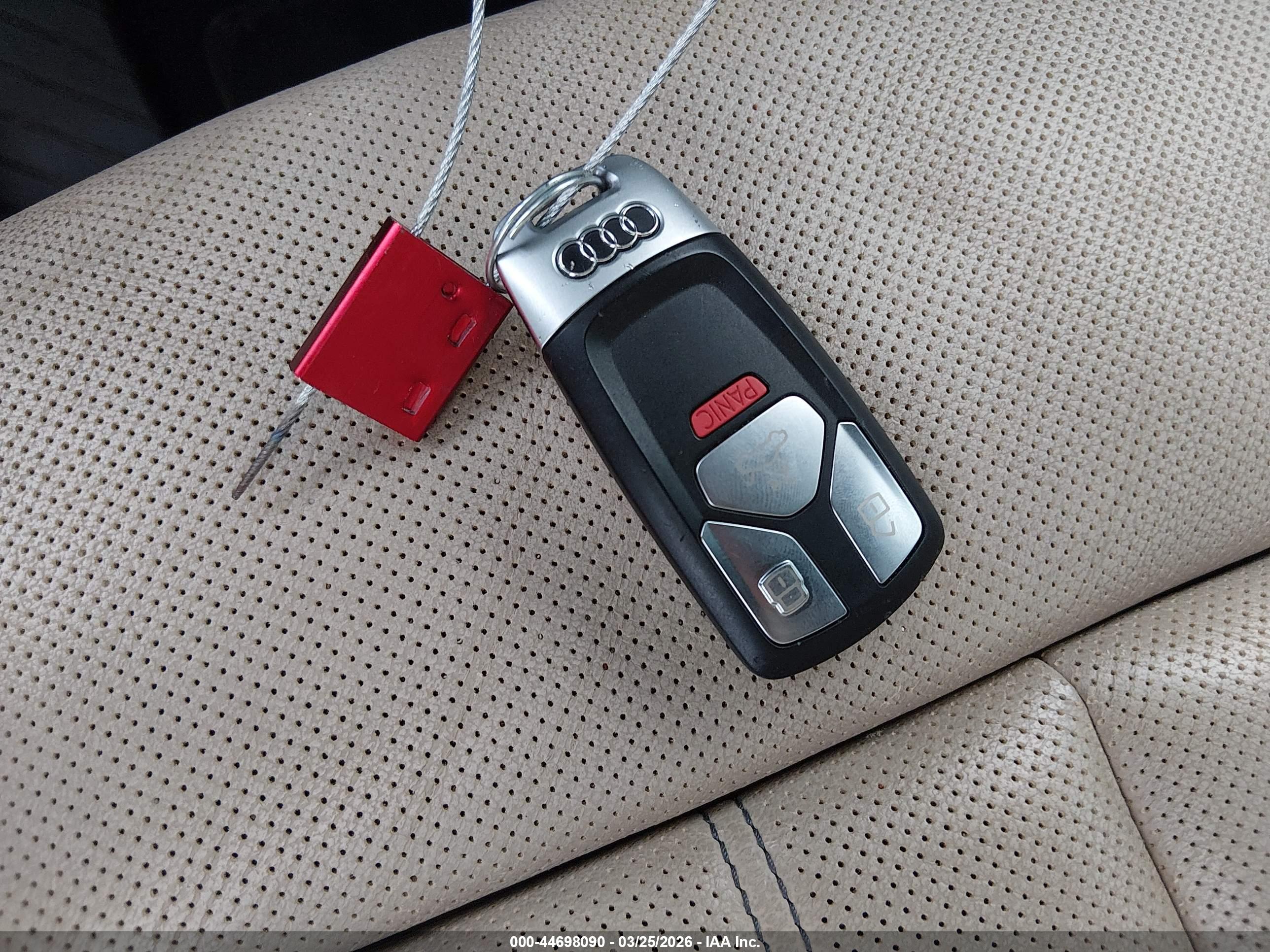 AUDI A4 image 11