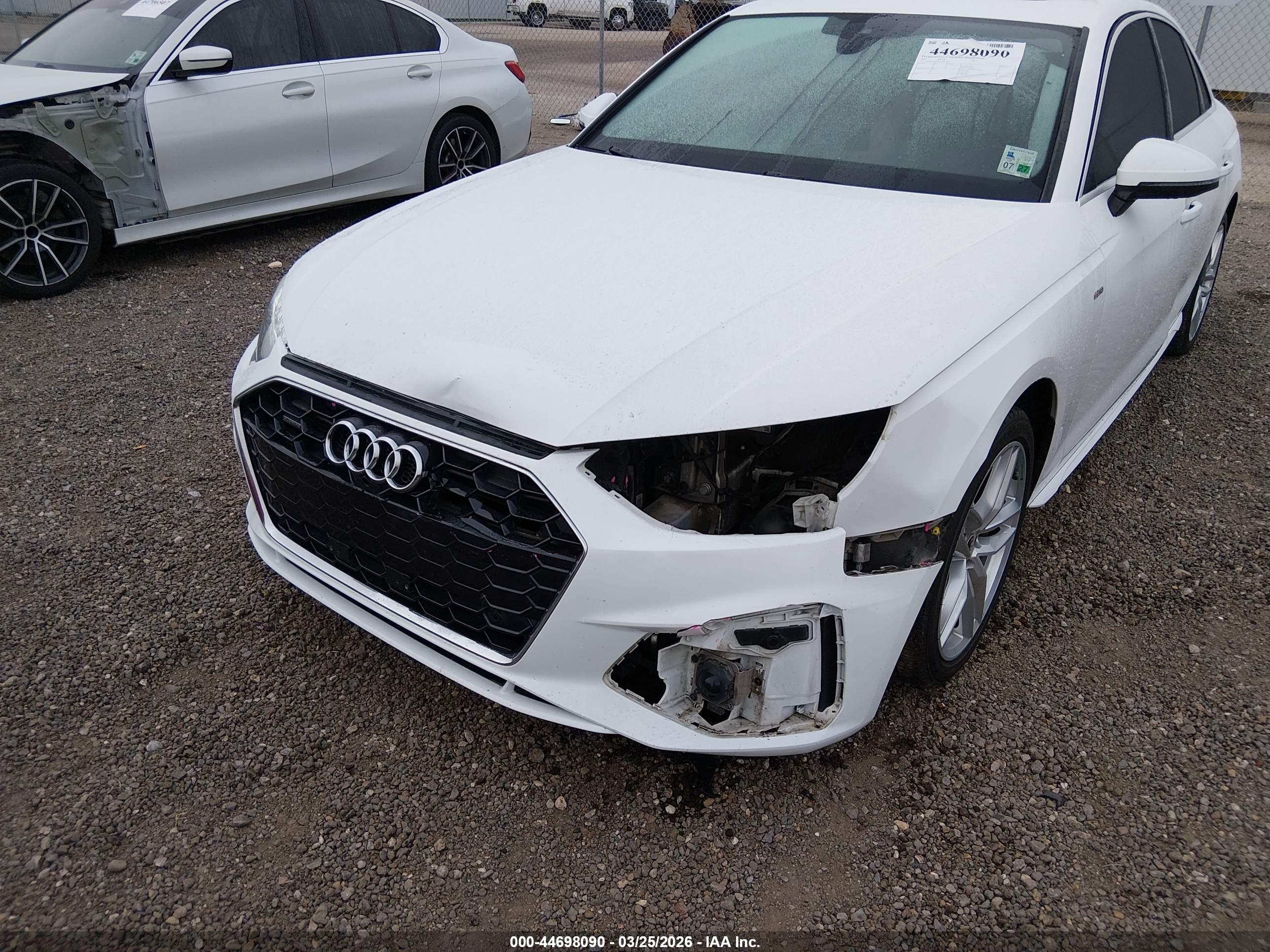 AUDI A4 image 6