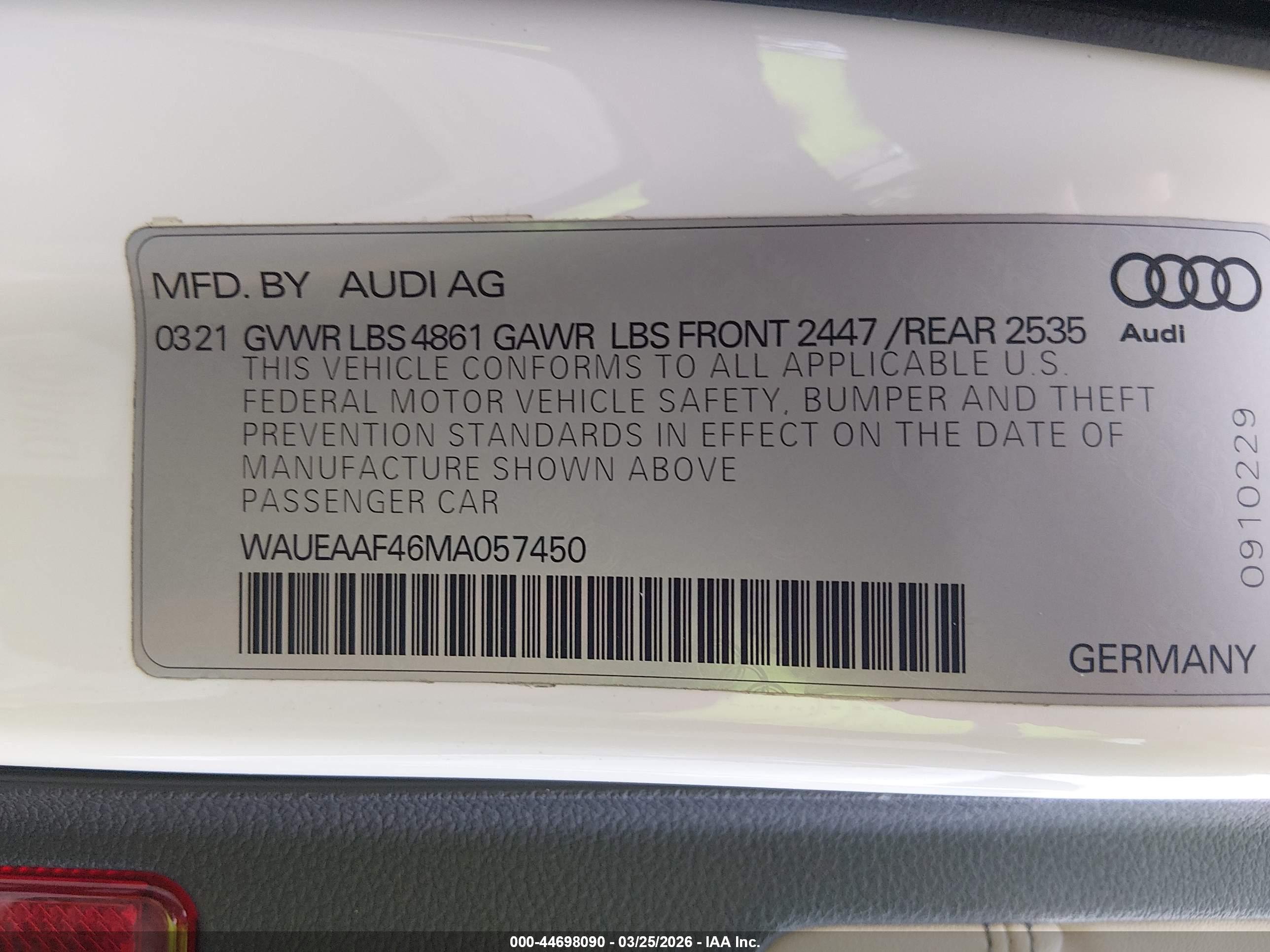 AUDI A4 image 9