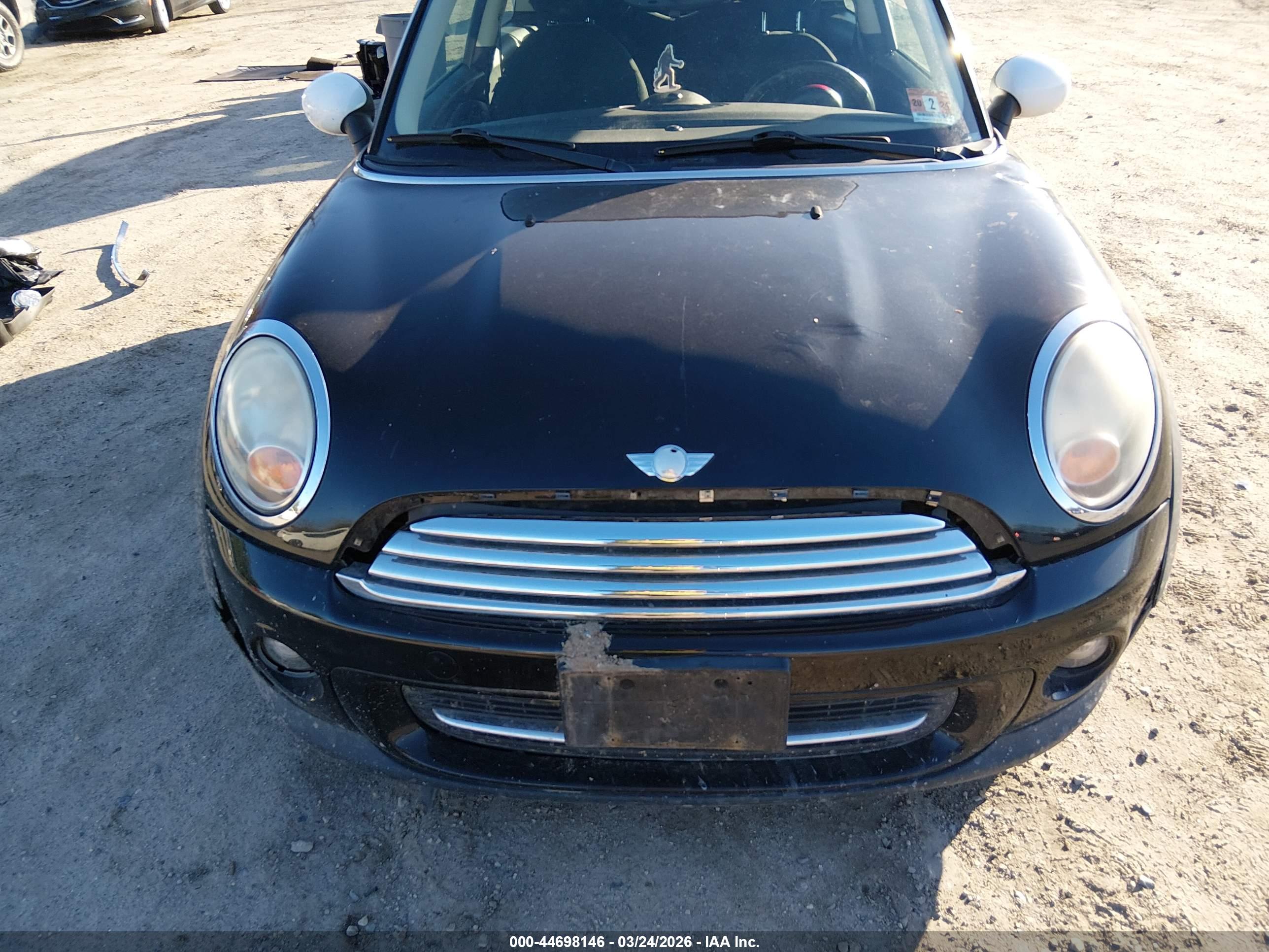 MINI COOPER image 6