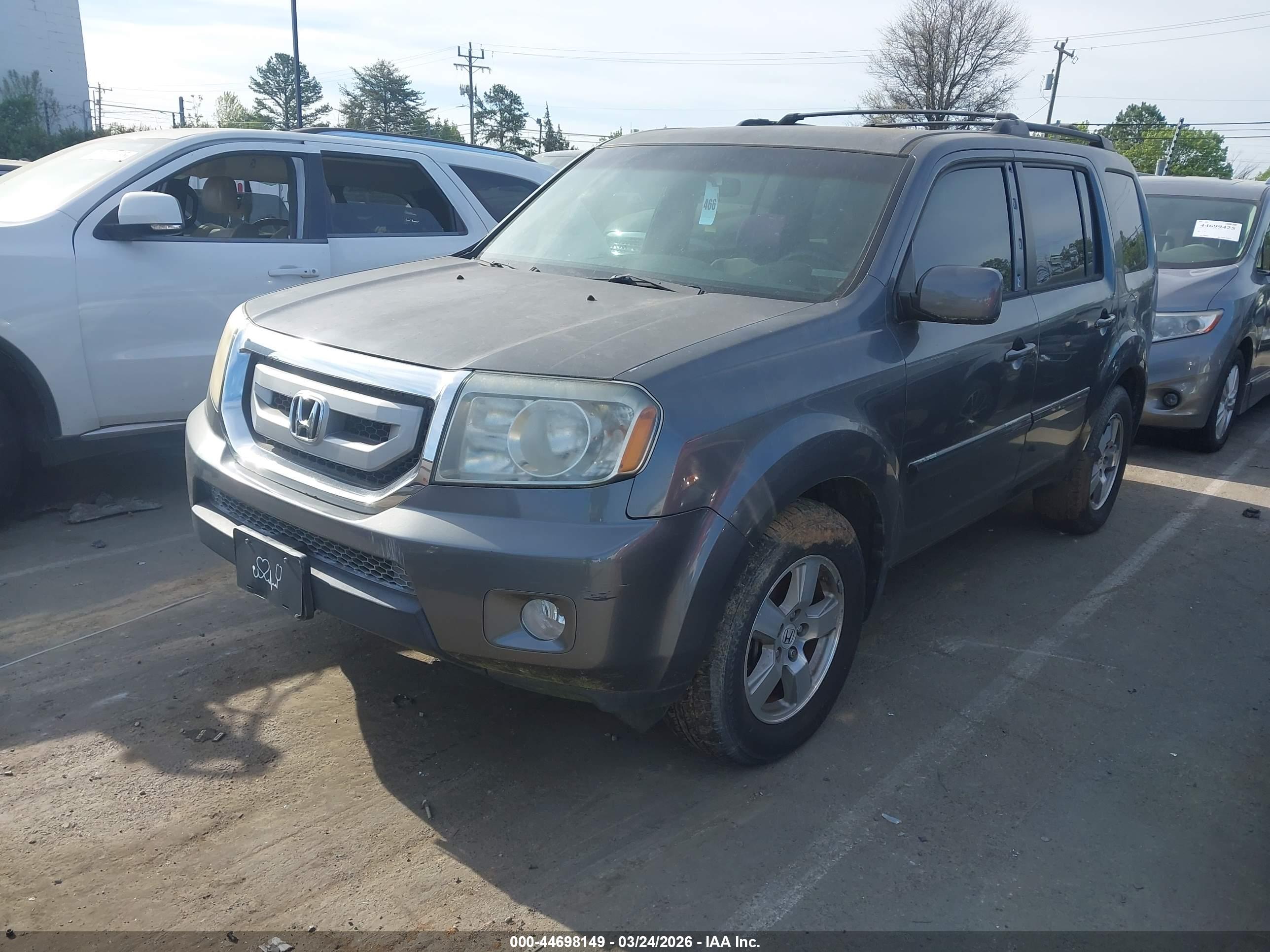 HONDA PILOT image 2