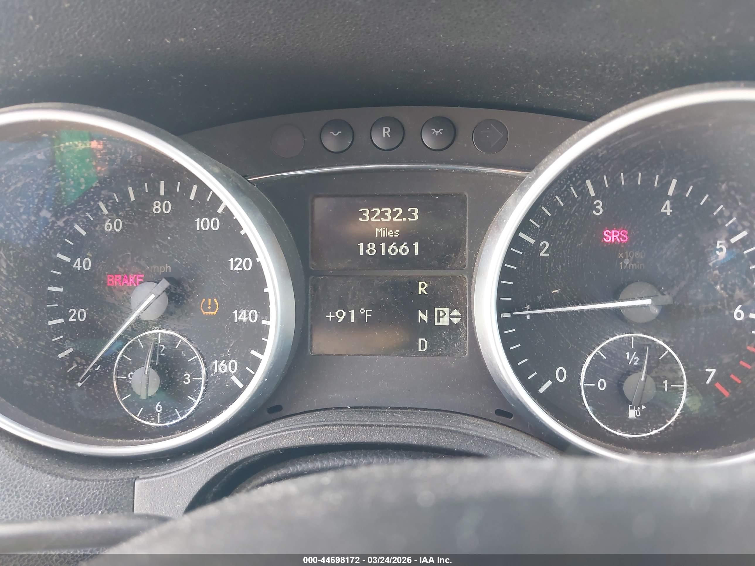 MERCEDES-BENZ ML image 7