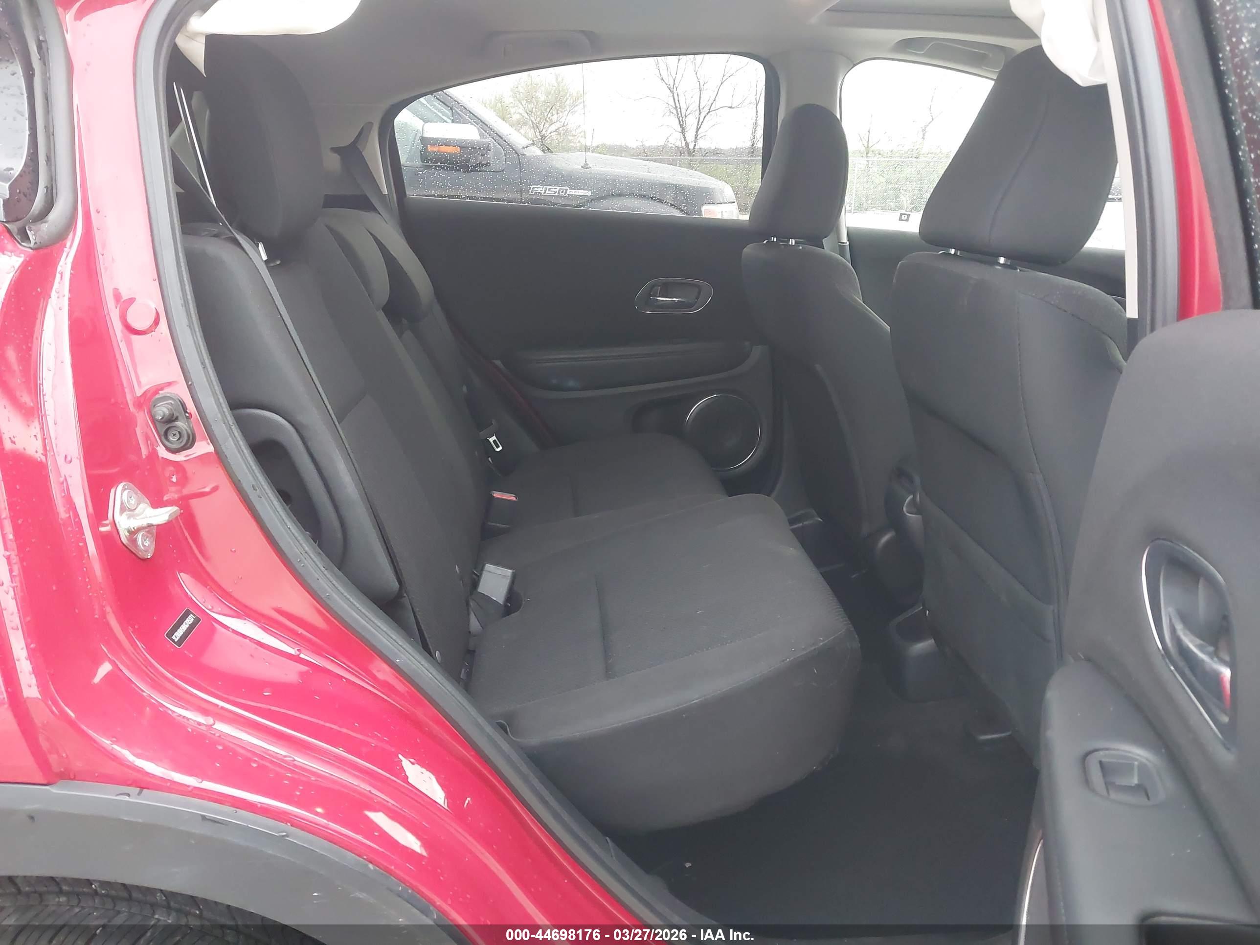 HONDA HR-V image 8