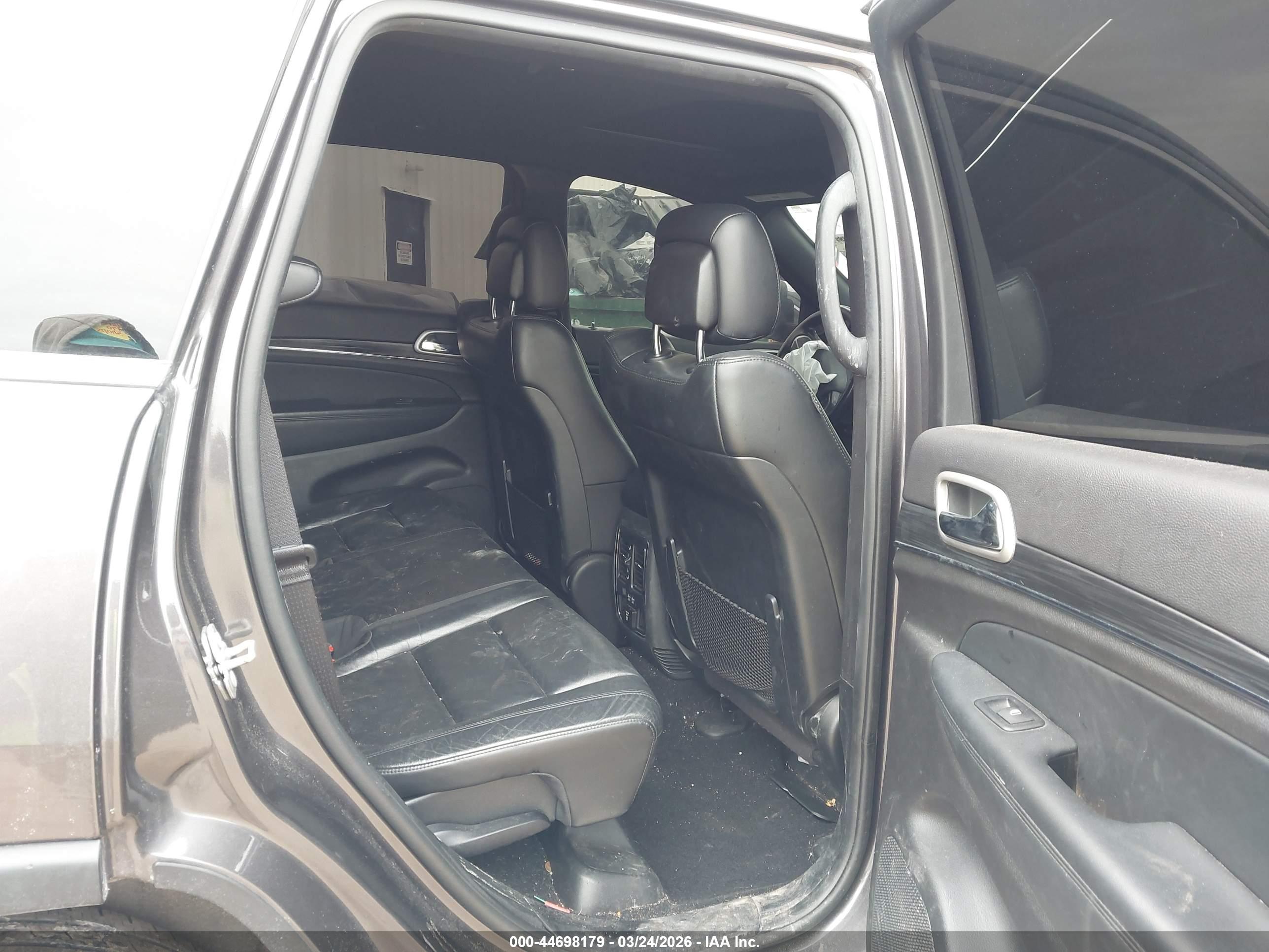 JEEP GRAND image 8