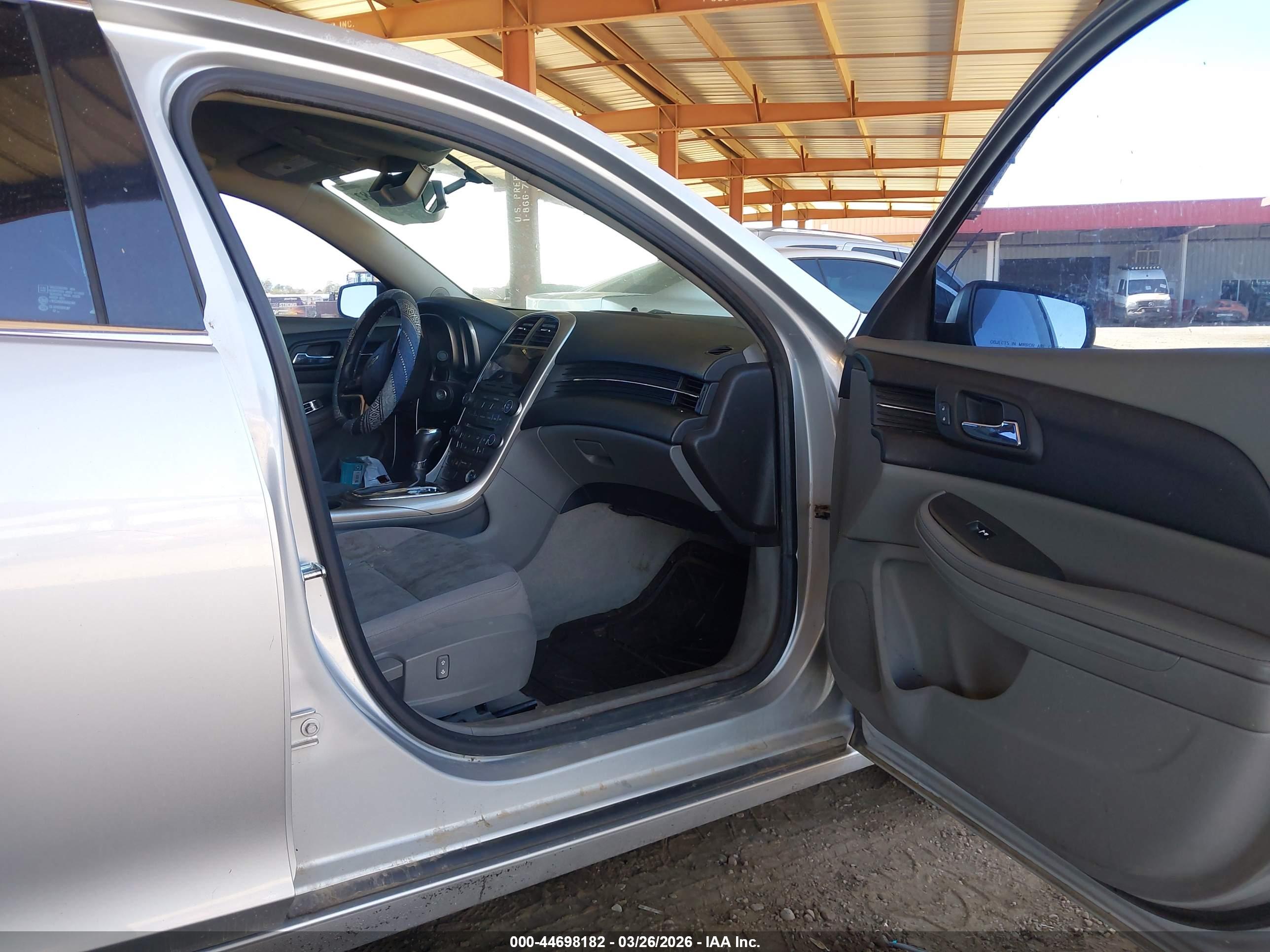 CHEVROLET MALIBU image 5
