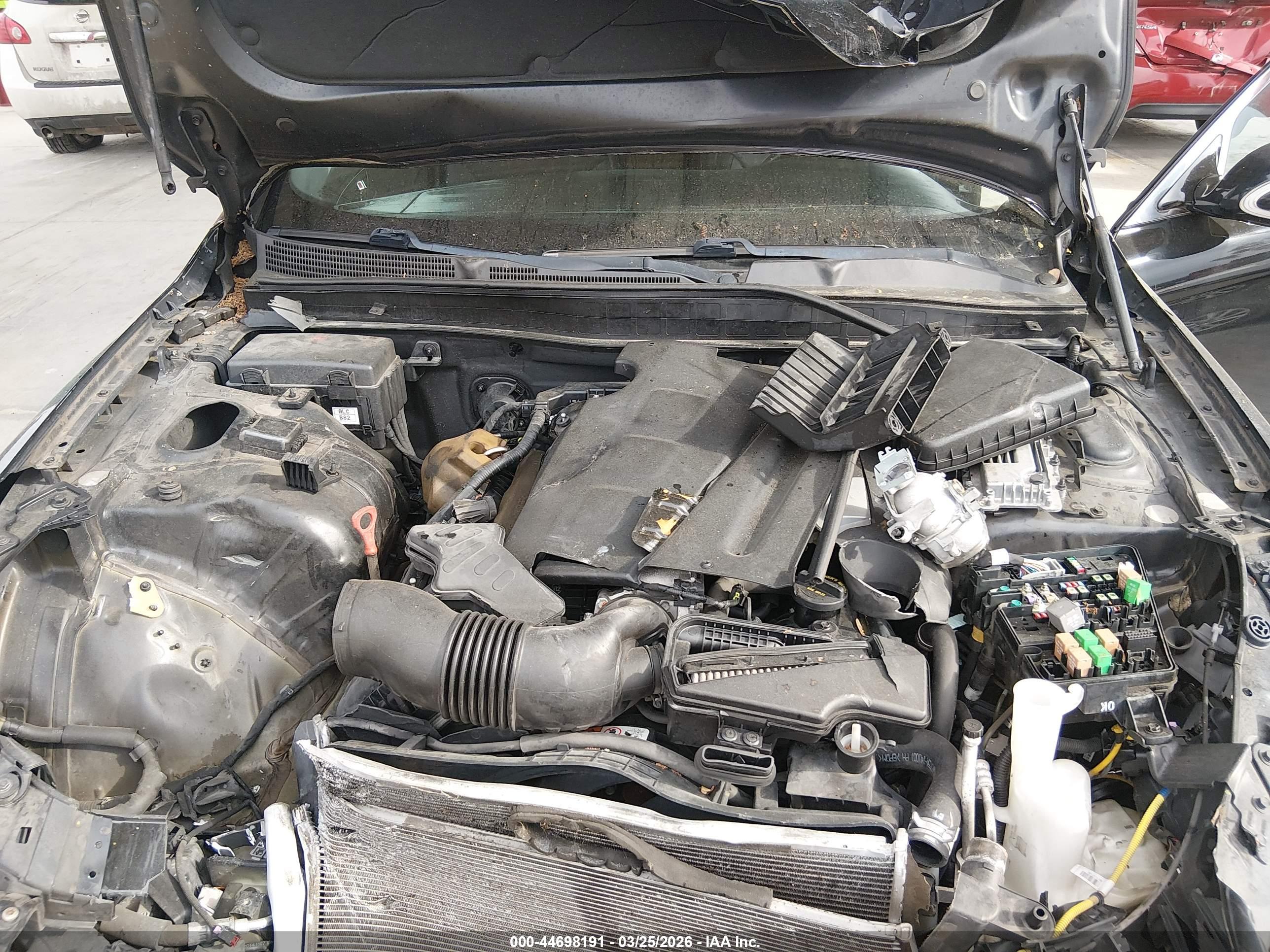 KIA K900 image 10