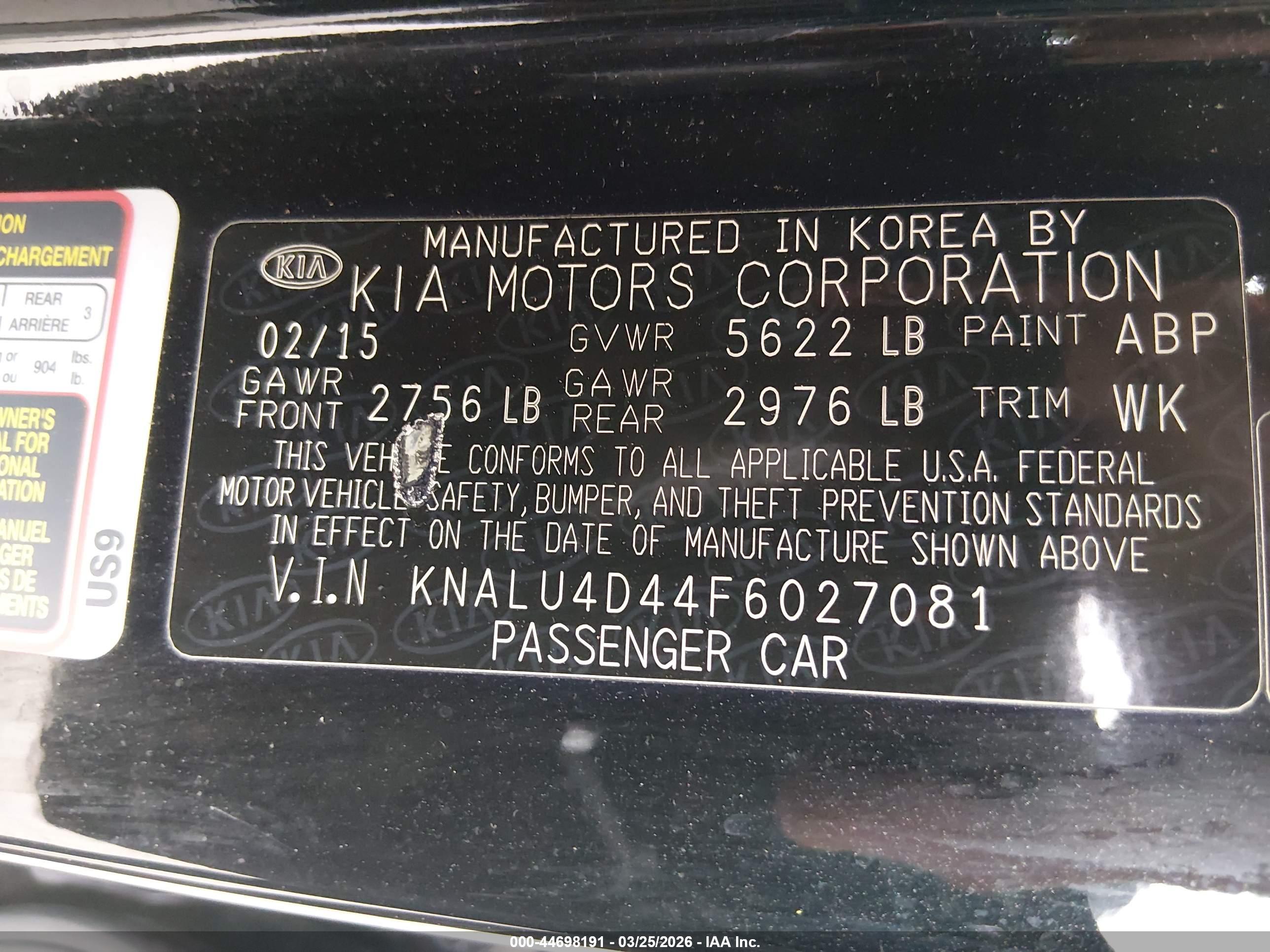 KIA K900 image 9