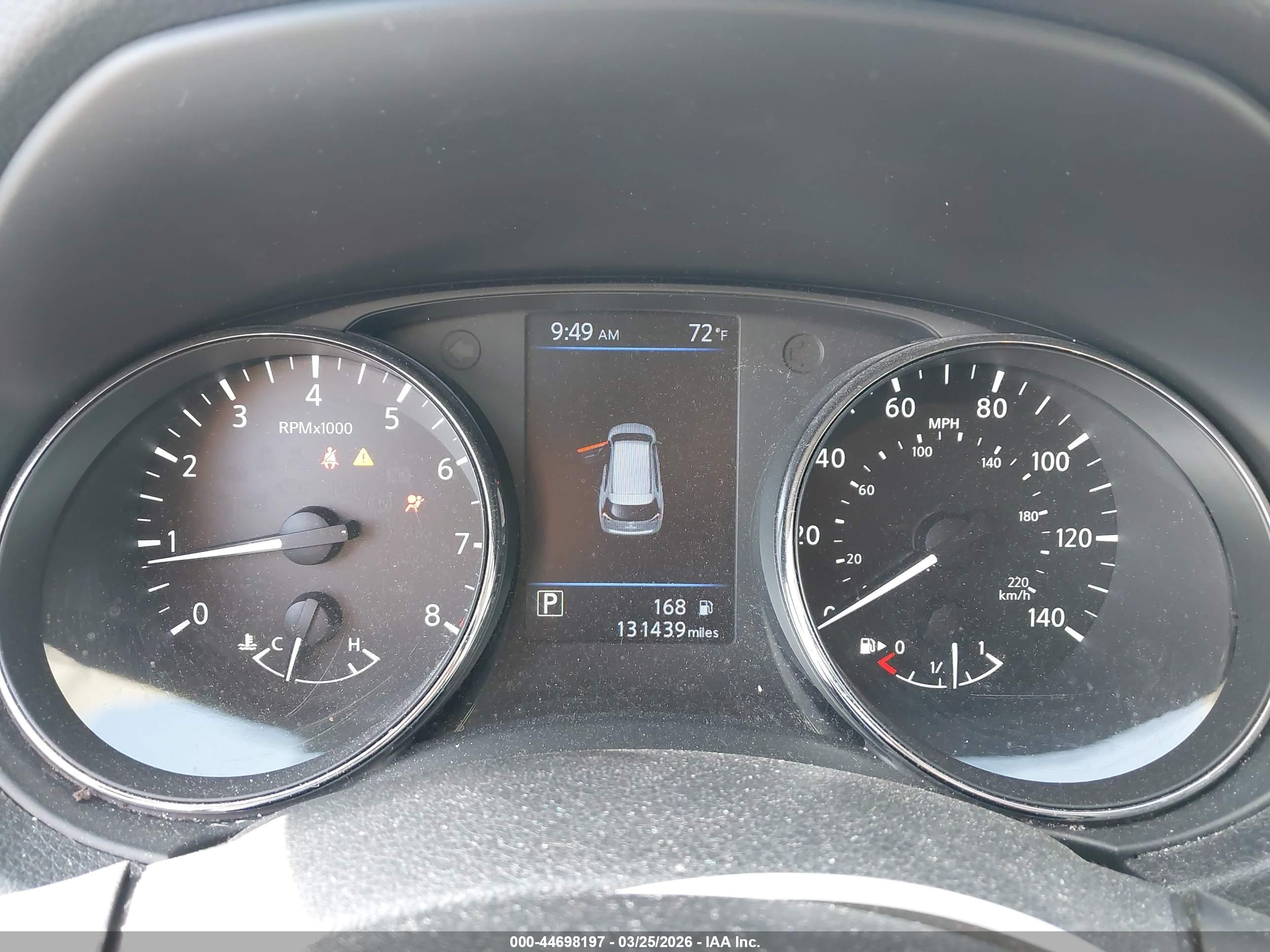 NISSAN ROGUE image 7