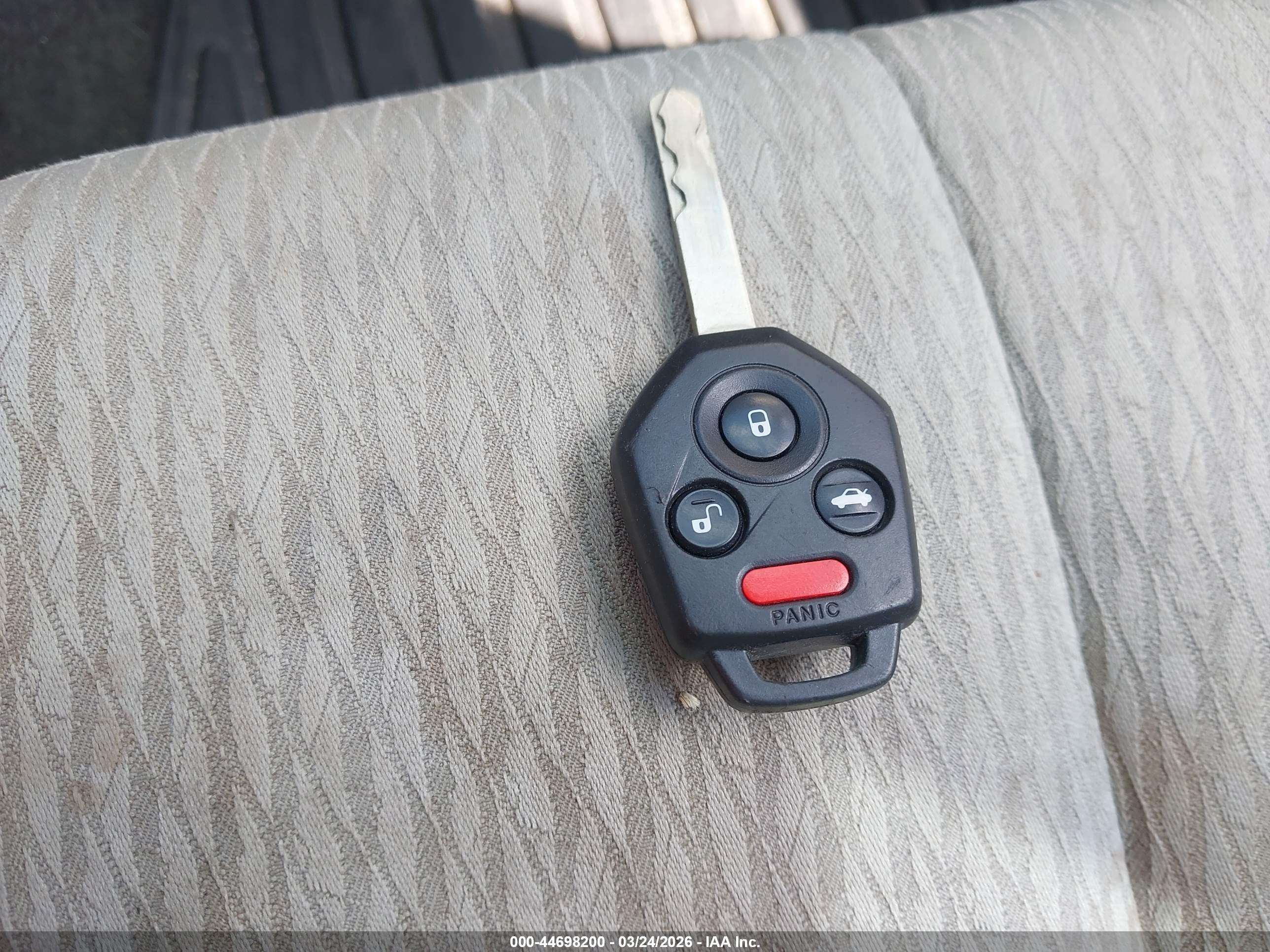 SUBARU OUTBACK image 11