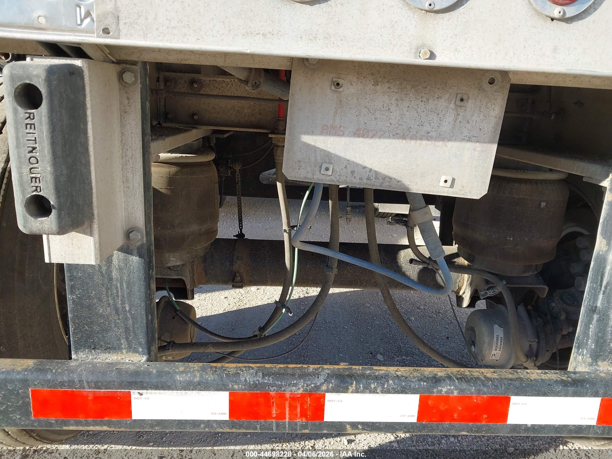 REITNOUER FLATBED image 10