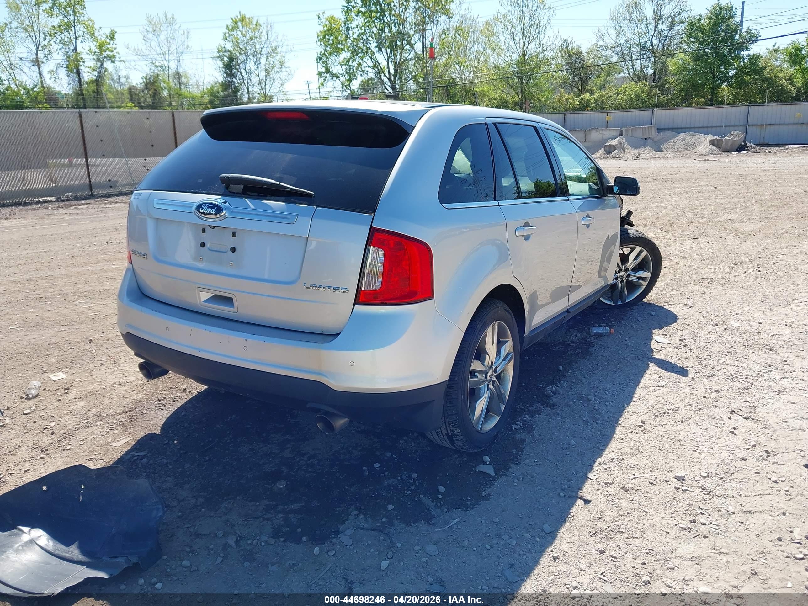 FORD EDGE image 4