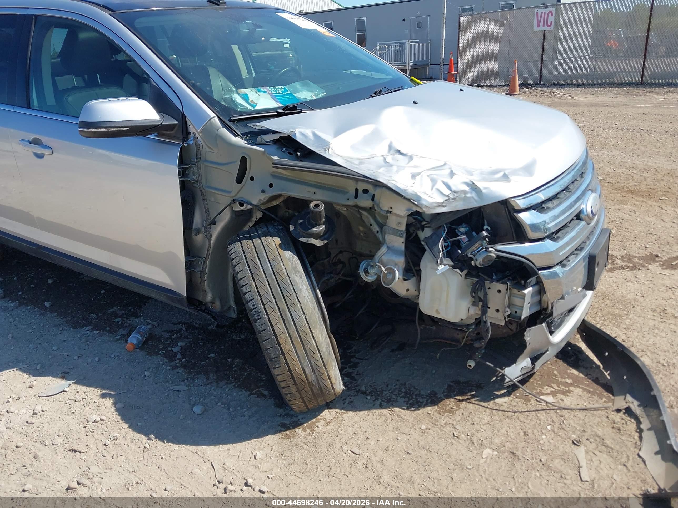 FORD EDGE image 6