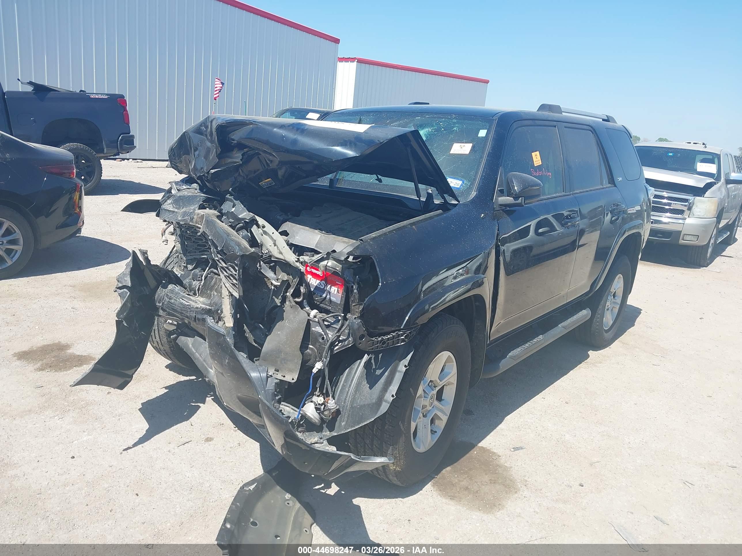 TOYOTA 4RUNNER image 2
