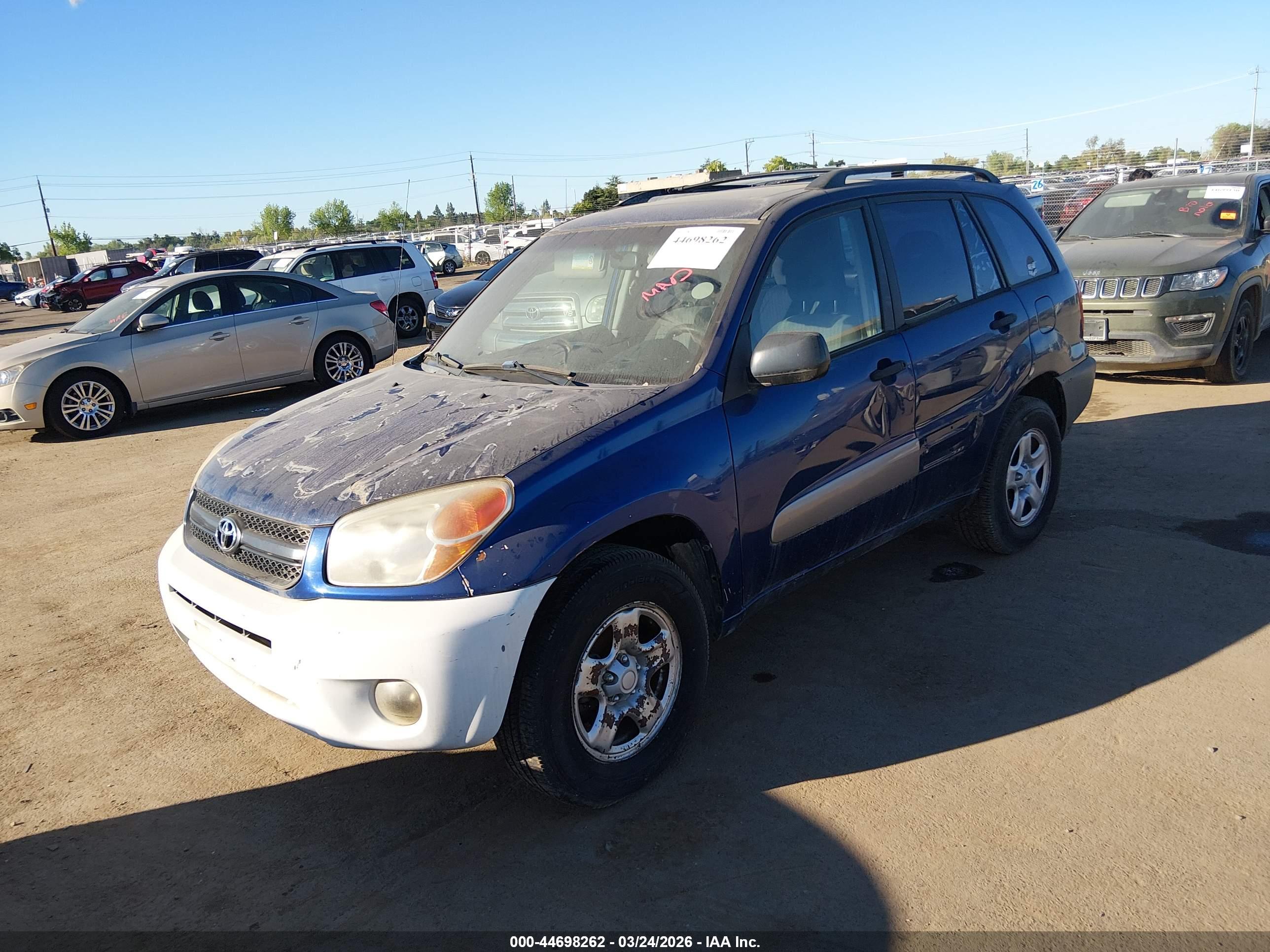 TOYOTA RAV4 image 2