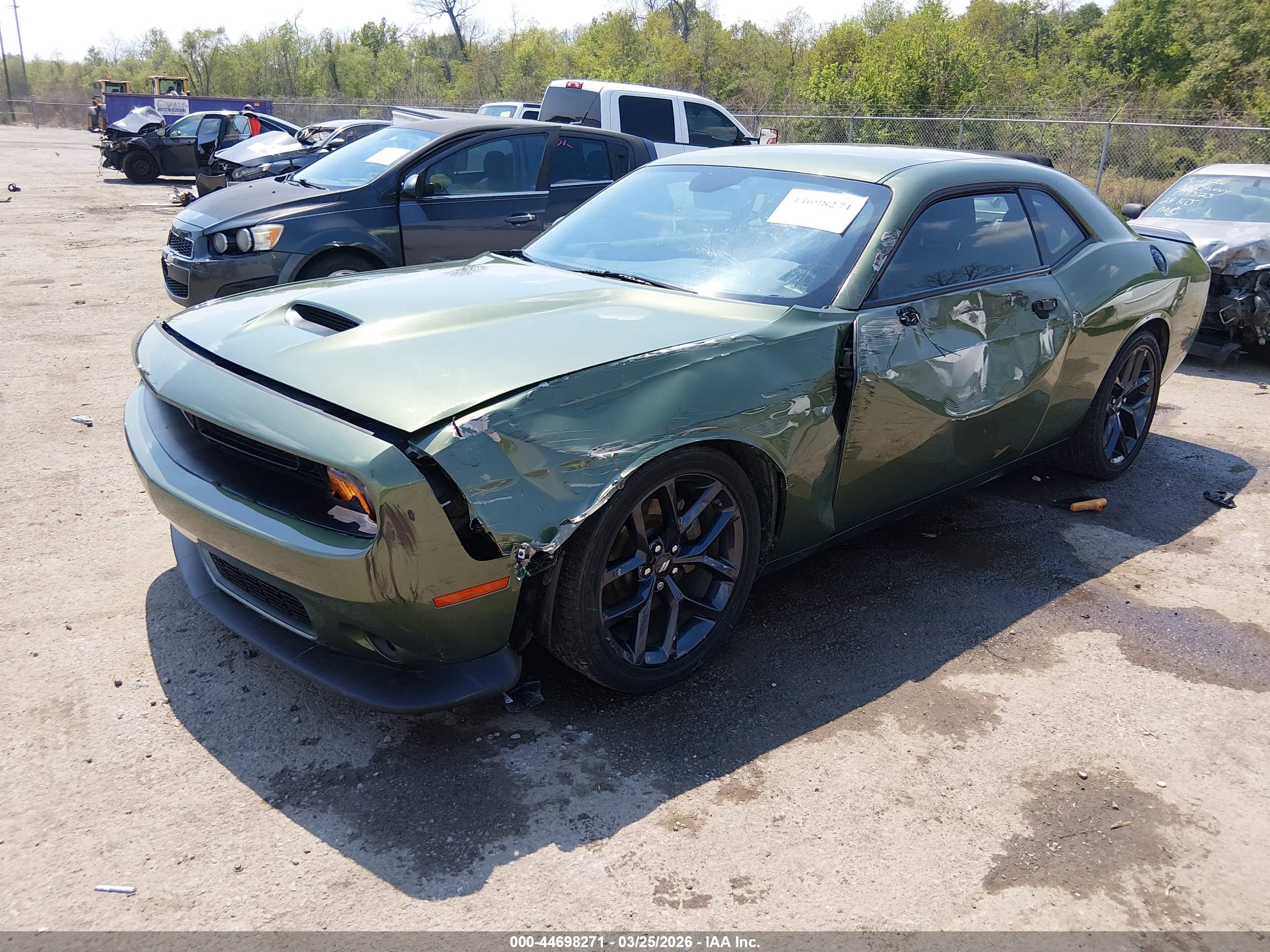 DODGE CHALLENGER image 6