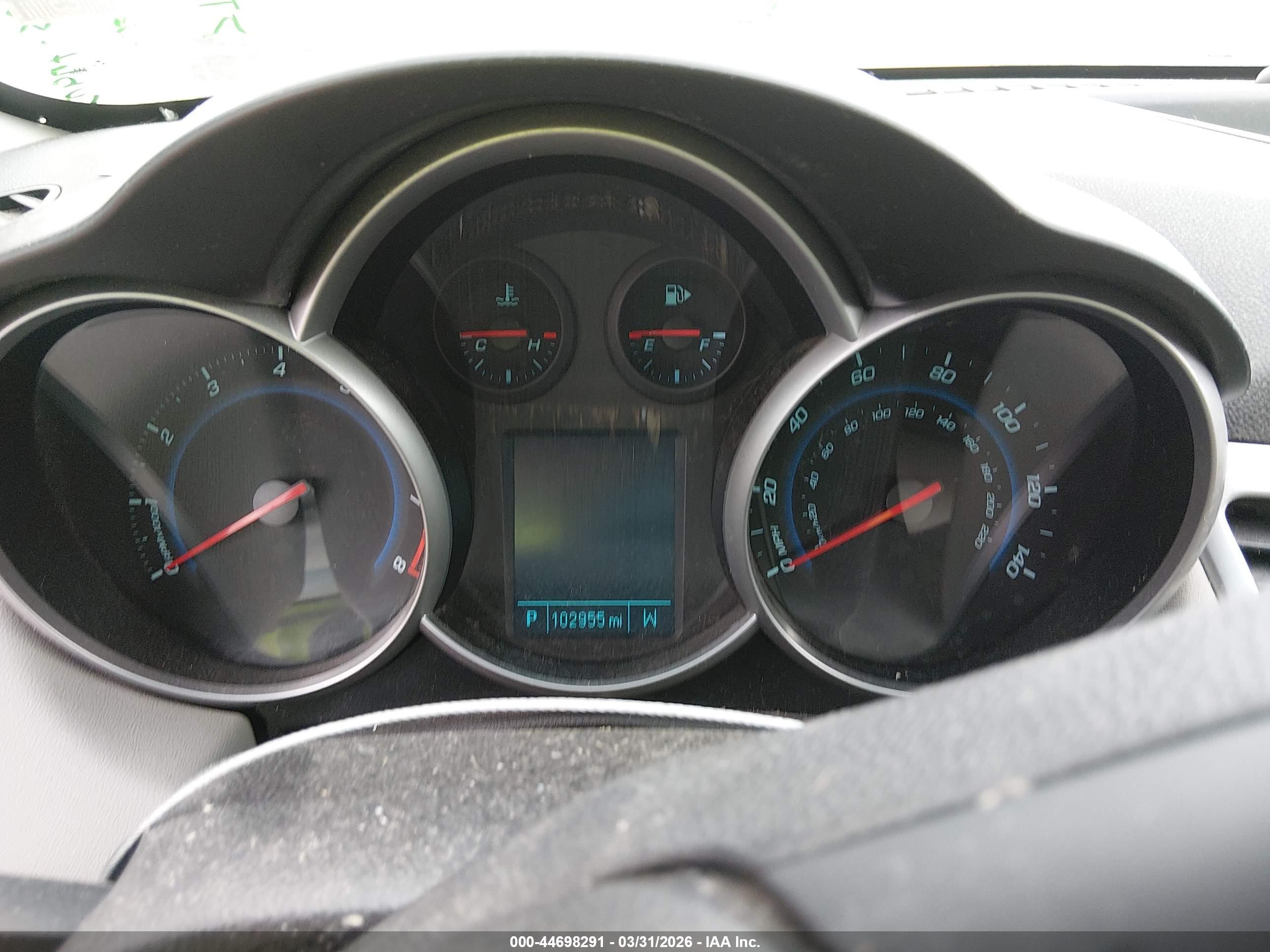 CHEVROLET CRUZE image 7