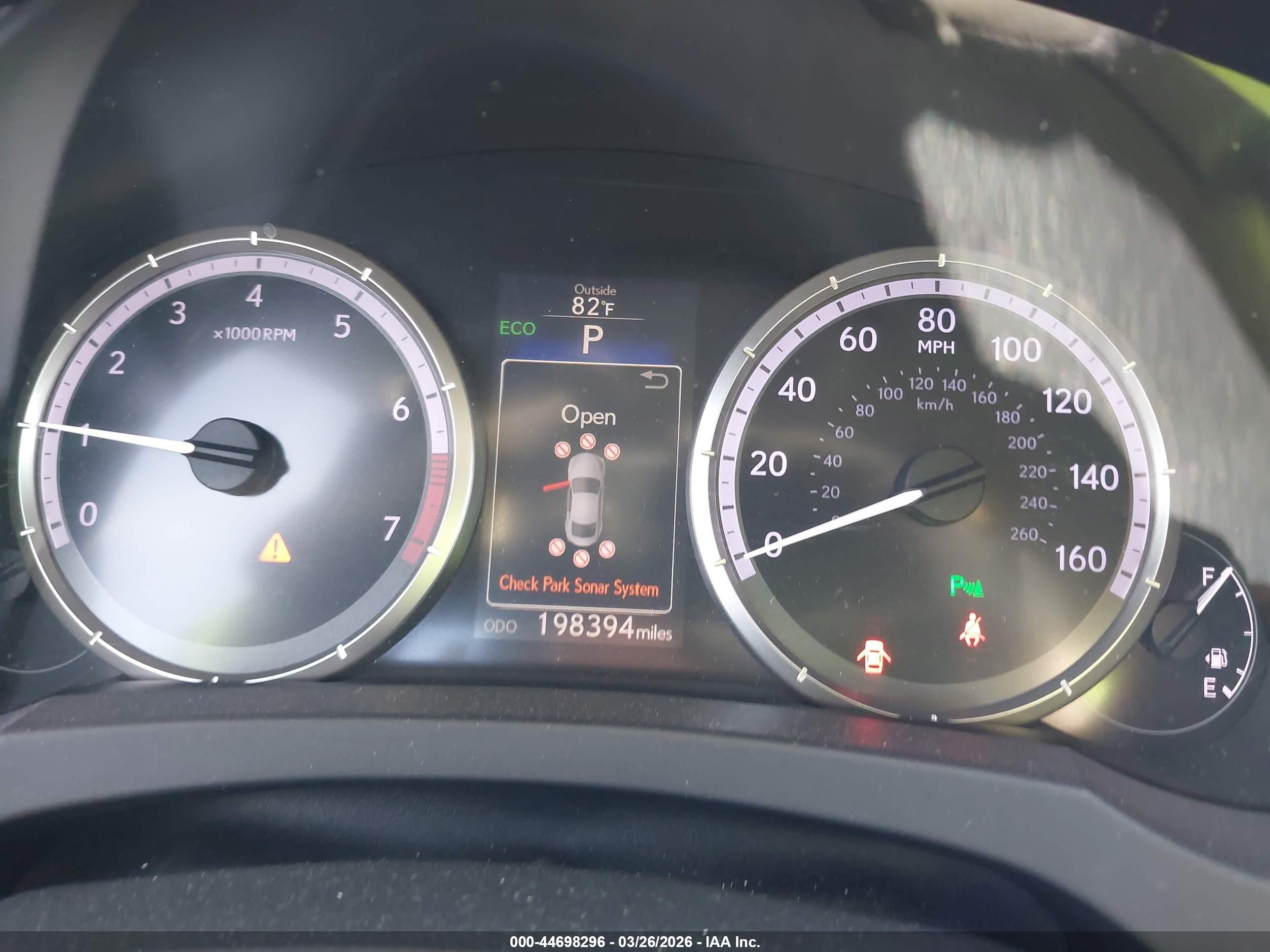 LEXUS RC image 7