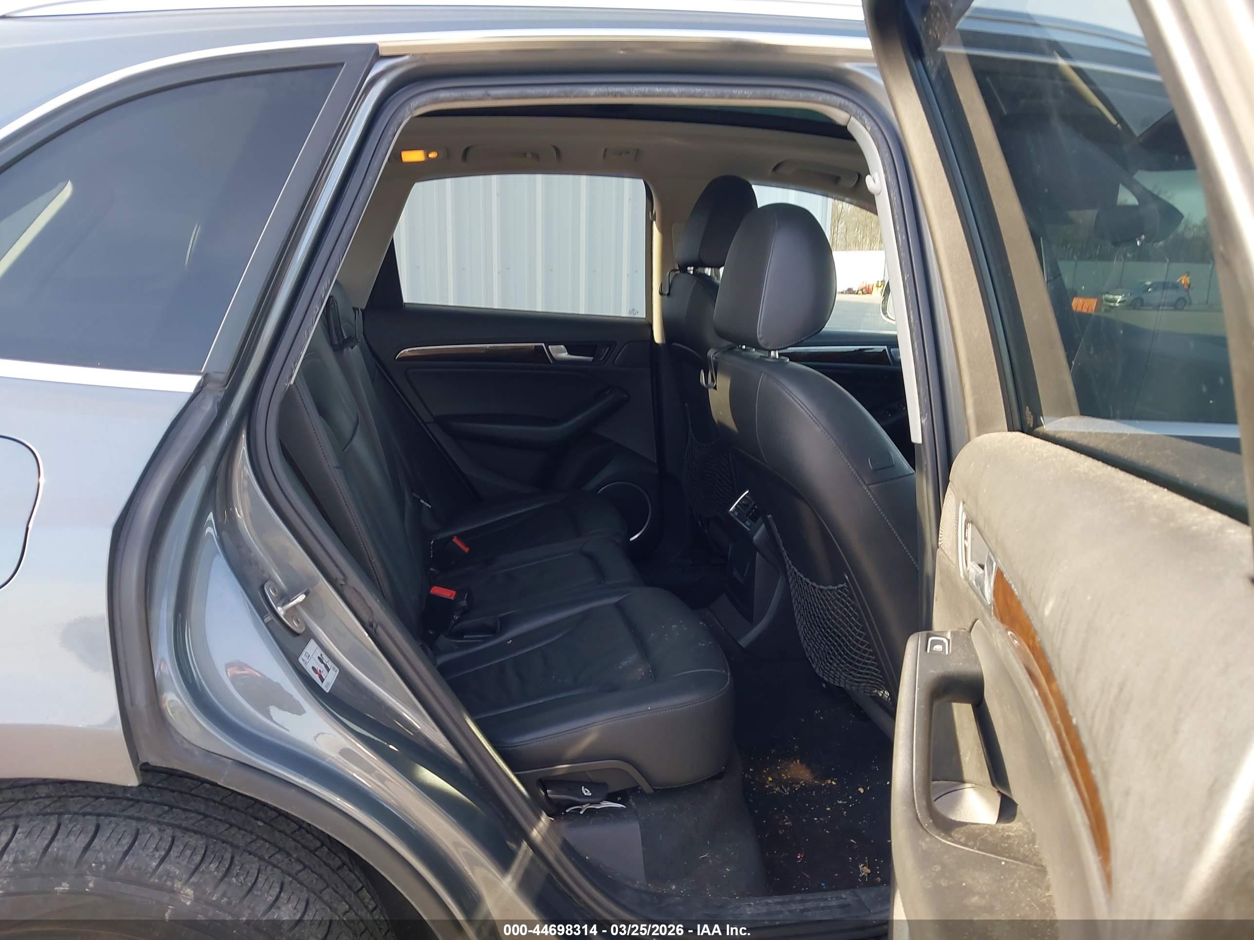 AUDI Q5 image 8