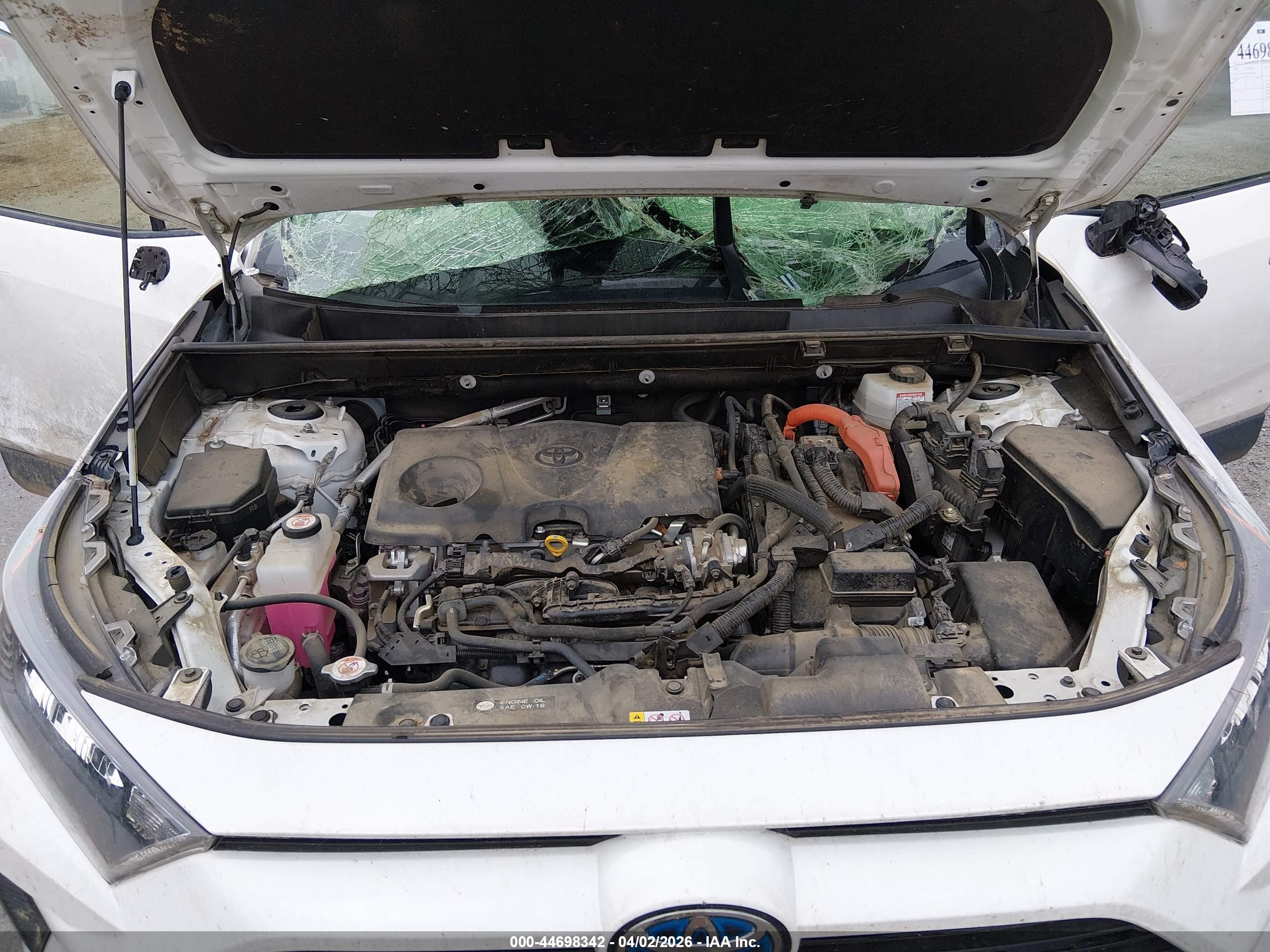 TOYOTA RAV4 image 10