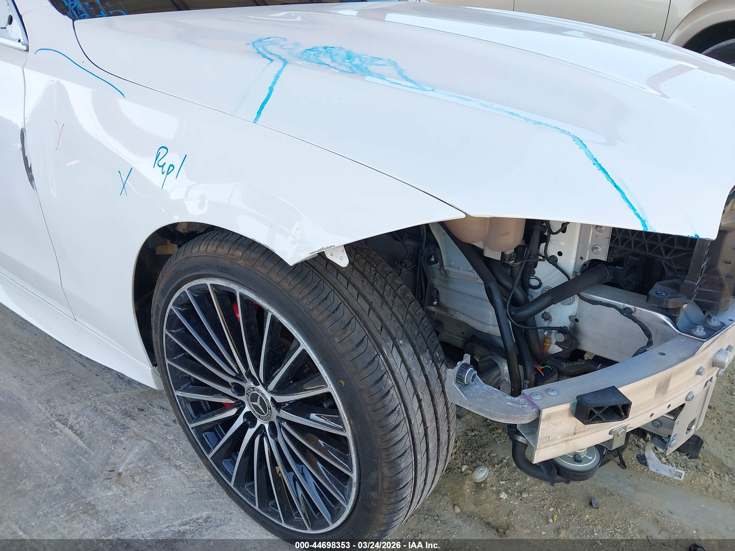 MERCEDES-BENZ C image 6