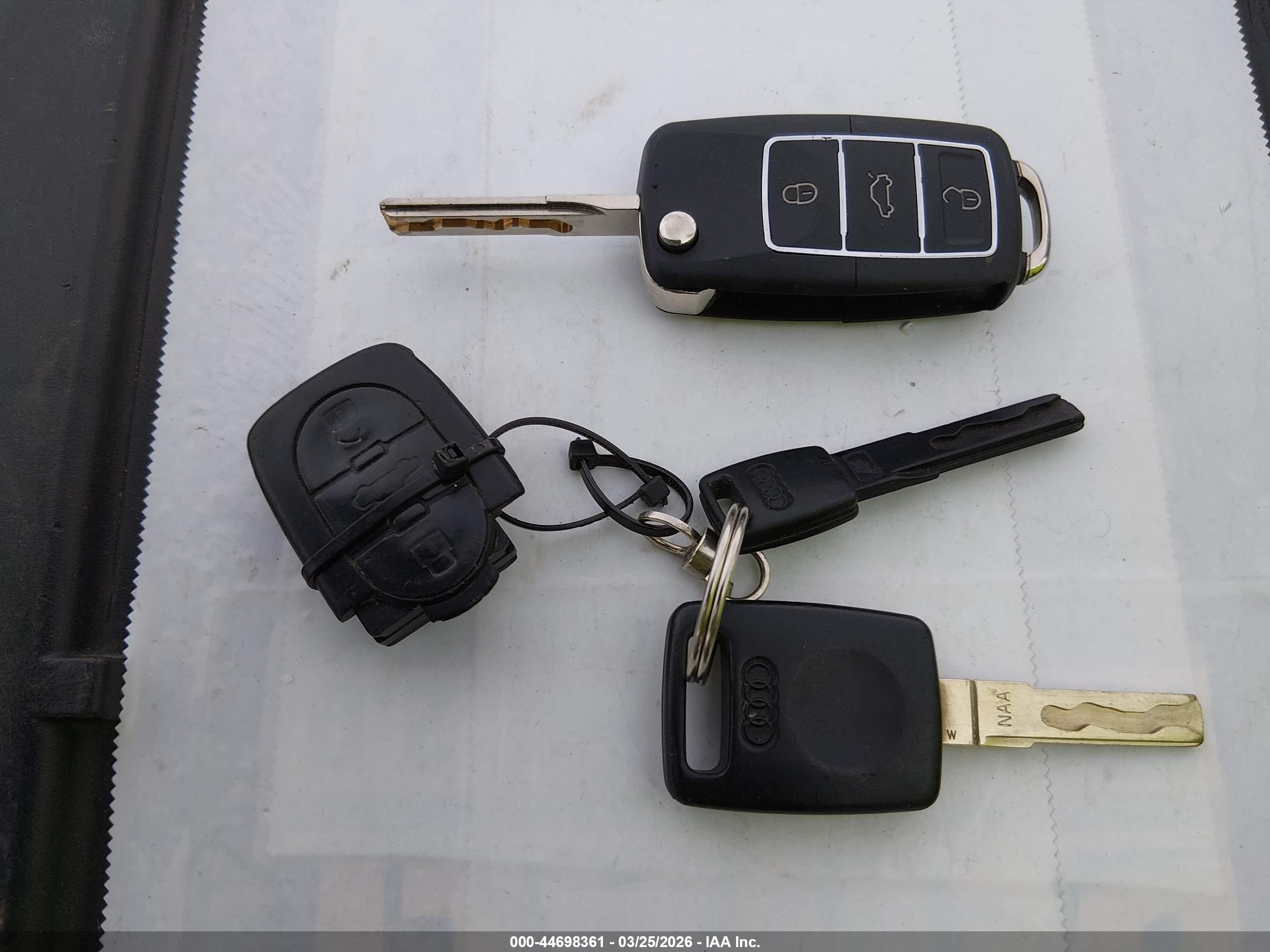 AUDI A6 image 11