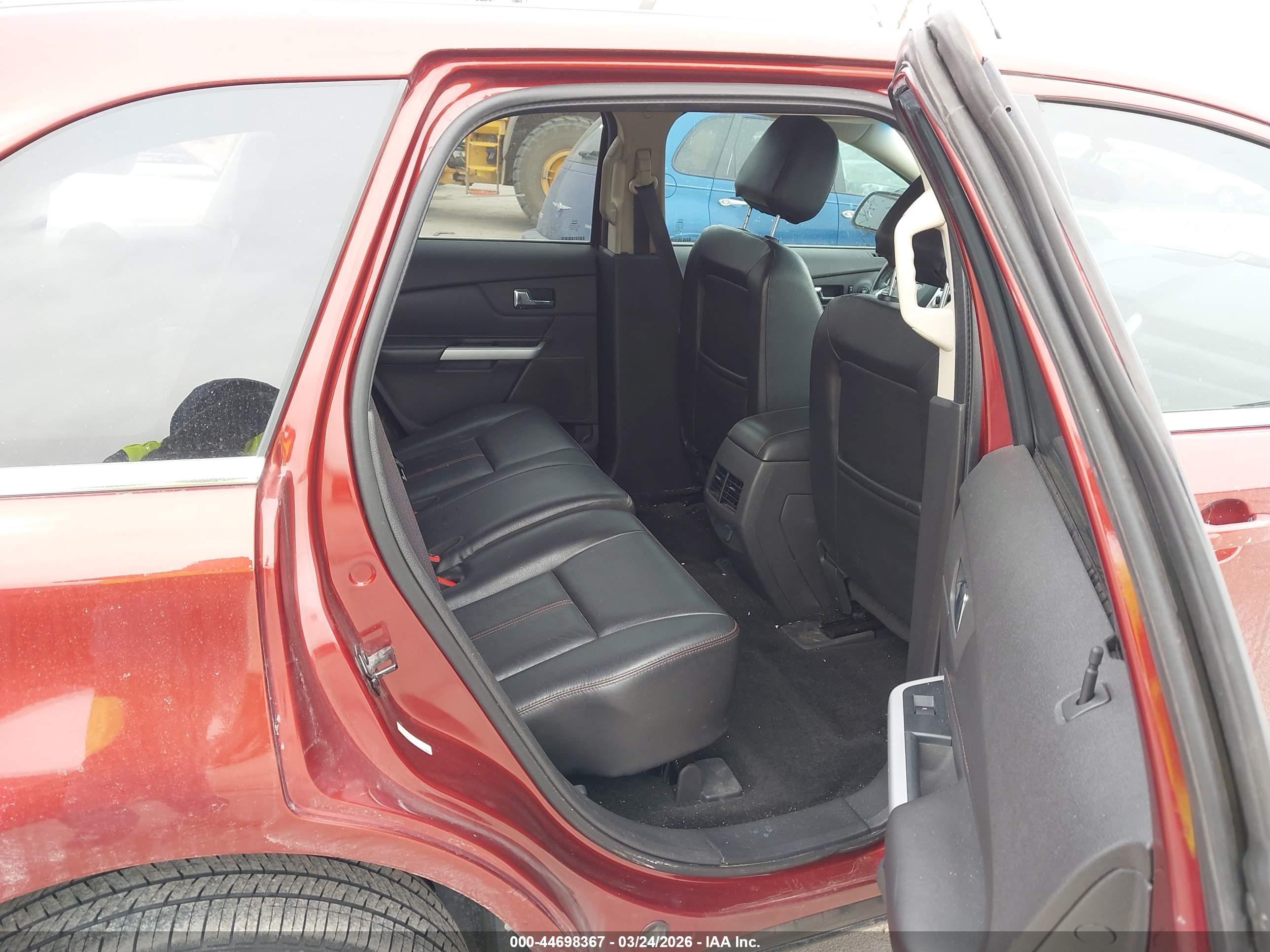 FORD EDGE image 8