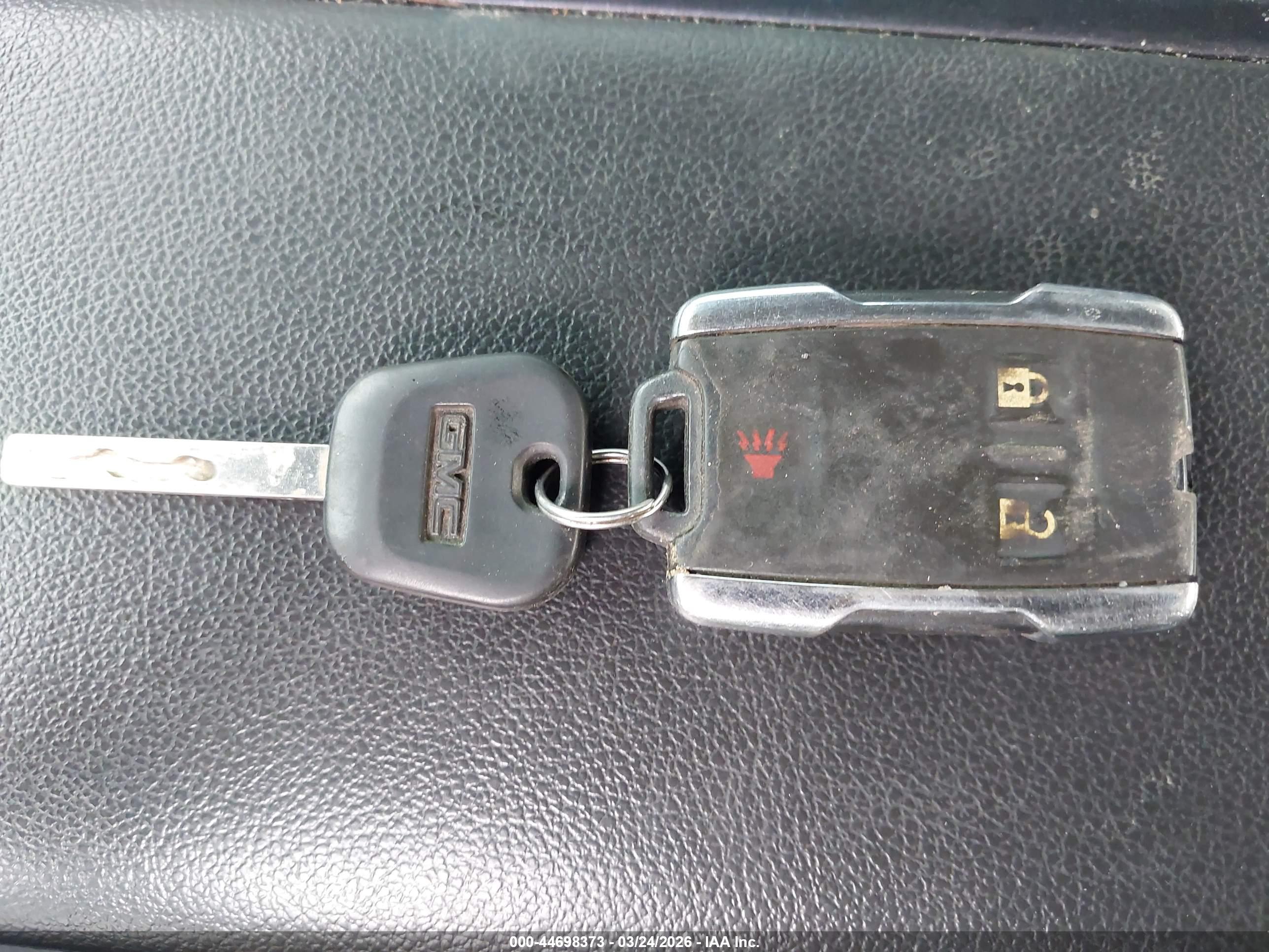 GMC SIERRA image 11