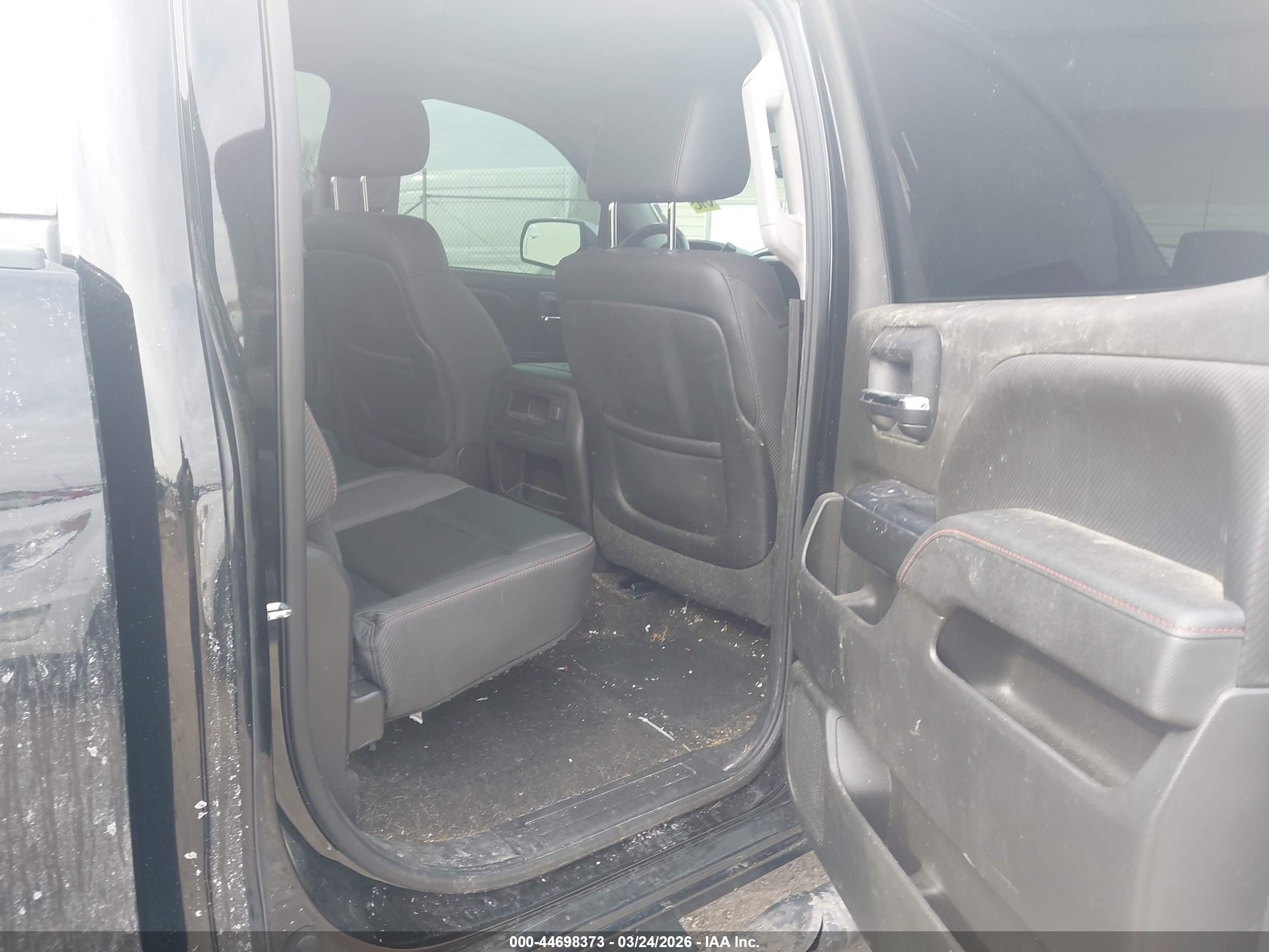 GMC SIERRA image 8