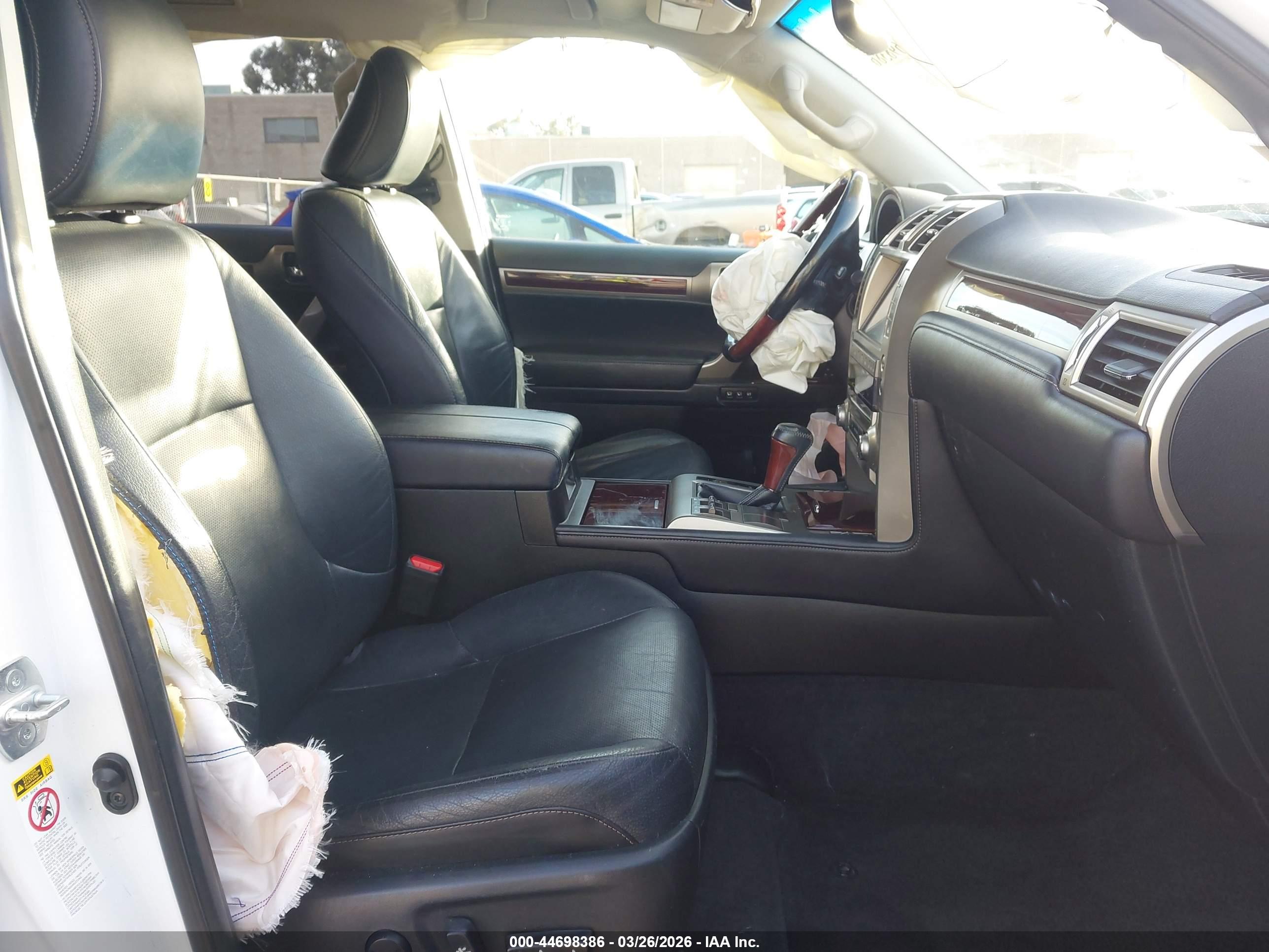 LEXUS GX image 5
