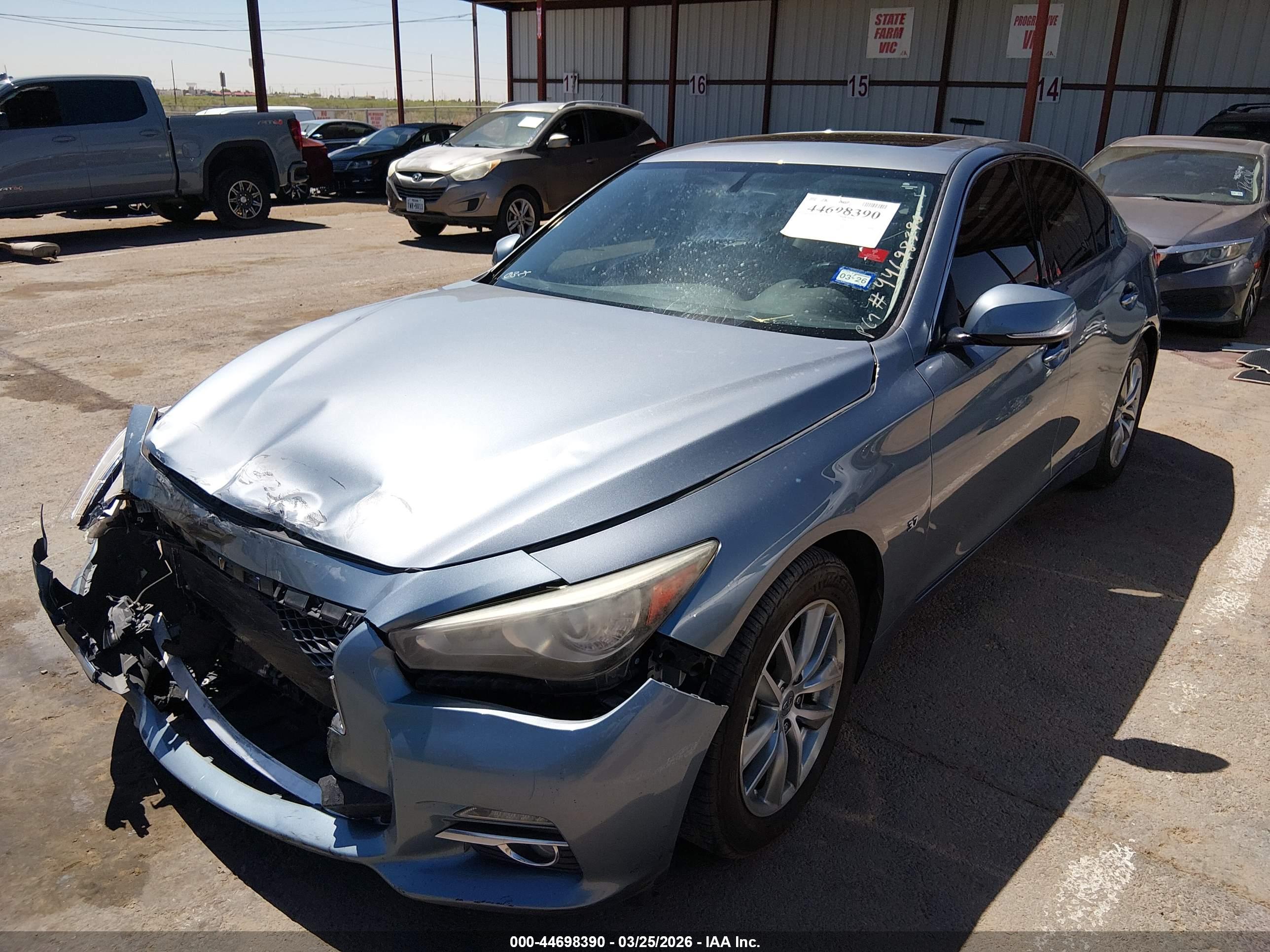 INFINITI Q50 image 2