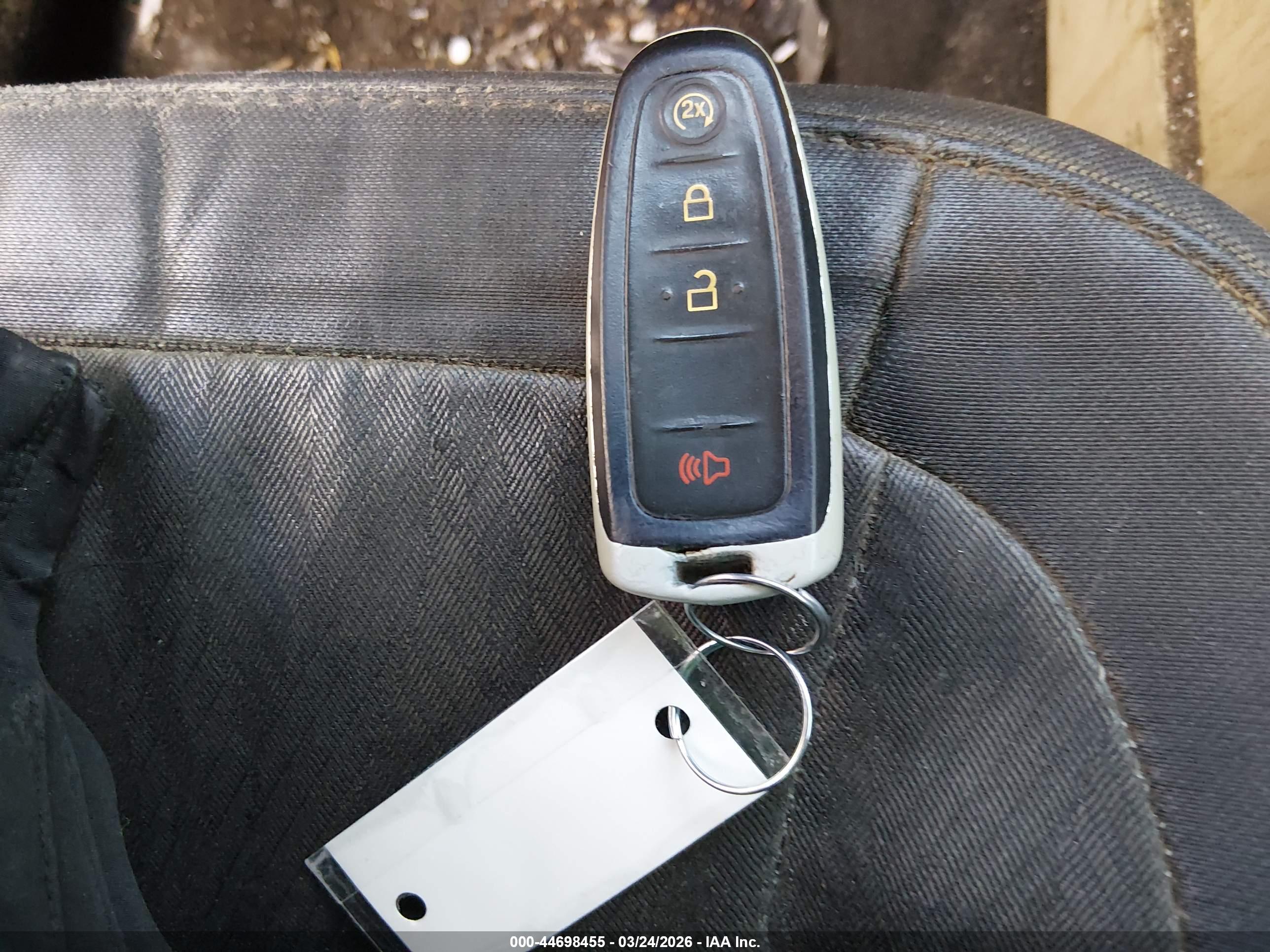 FORD FLEX image 11